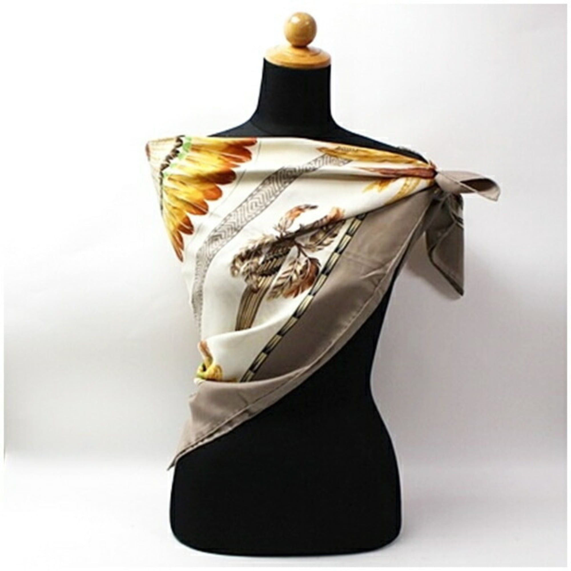Hermes Hermes Silk Scarf Muffler Carre 90 BRAZIL (Brazil) HERMES Women's Size ONE SIZE - 3 Thumbnail