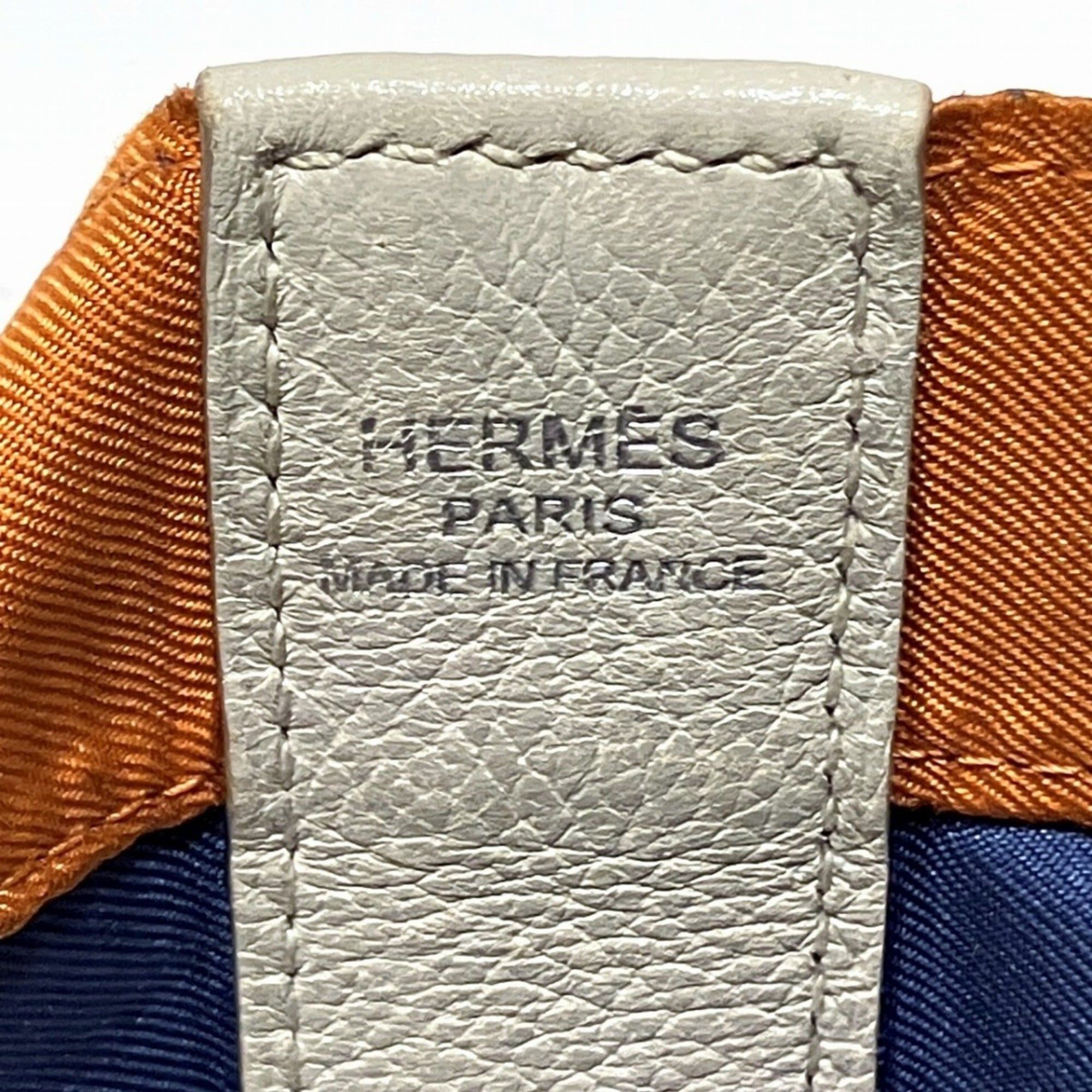 Hermes Hermes Socuir 22 Shoulder Bag, Silk Leather Size ONE SIZE - 4 Thumbnail