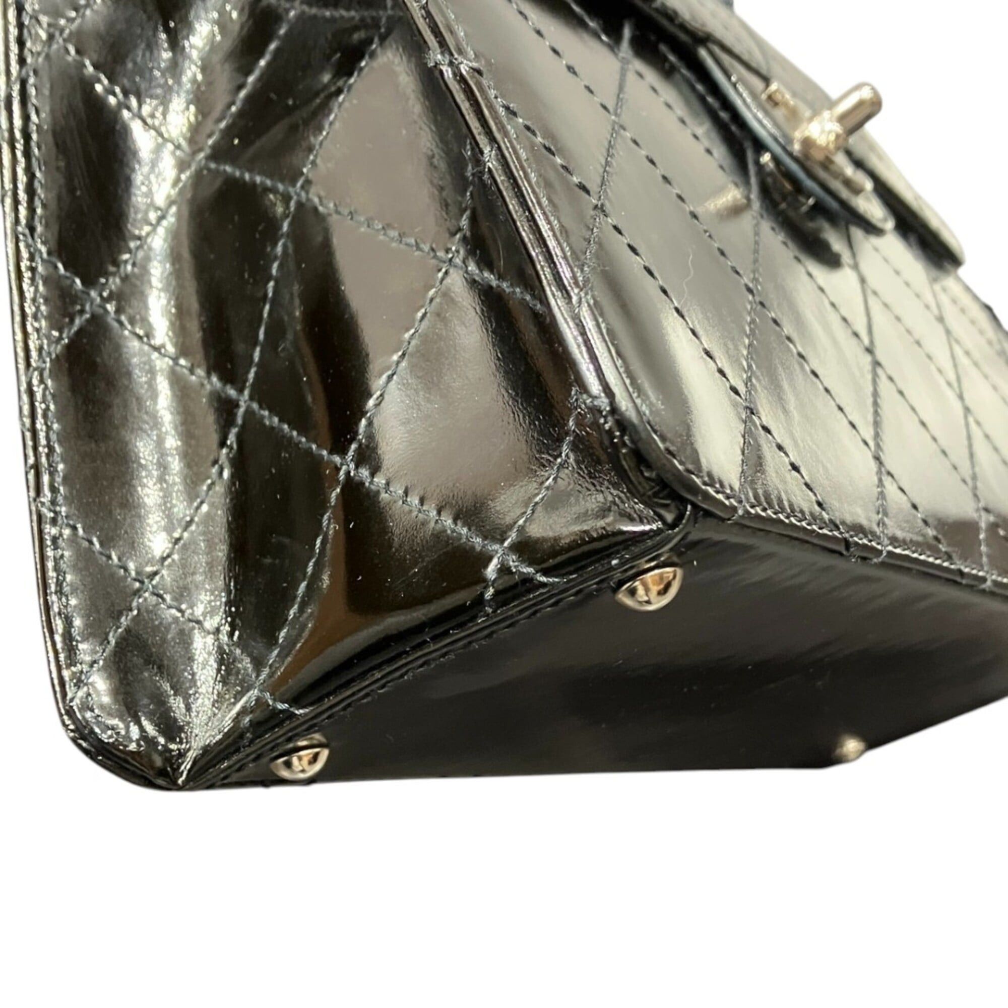 Chanel Chanel Shoulder Bag Patent Leather Size ONE SIZE - 9 Thumbnail