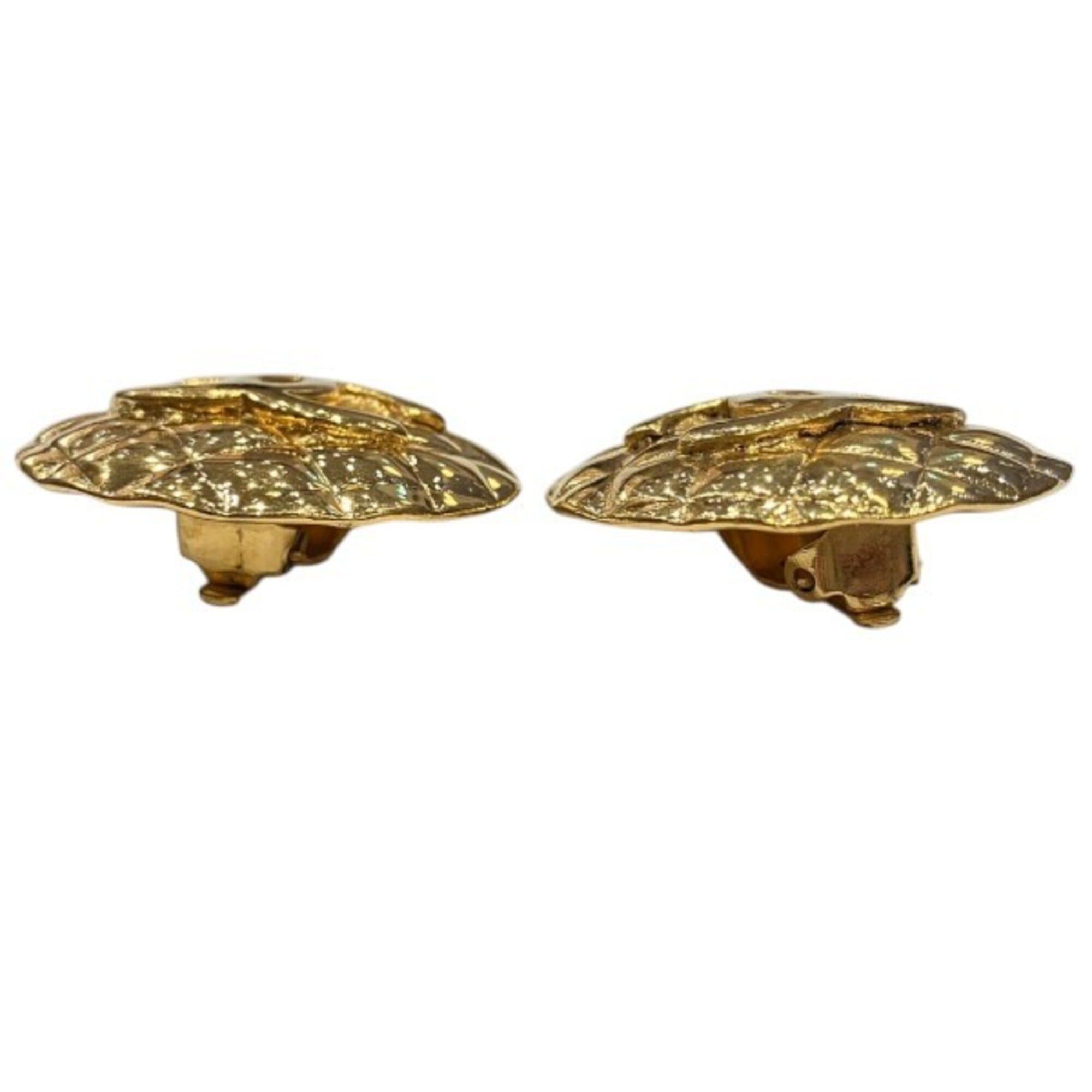 Chanel Chanel Matelassé Coco Mark Gold 23 Vintage Brand Accessories Earrings for Women Size ONE SIZE - 8 Thumbnail
