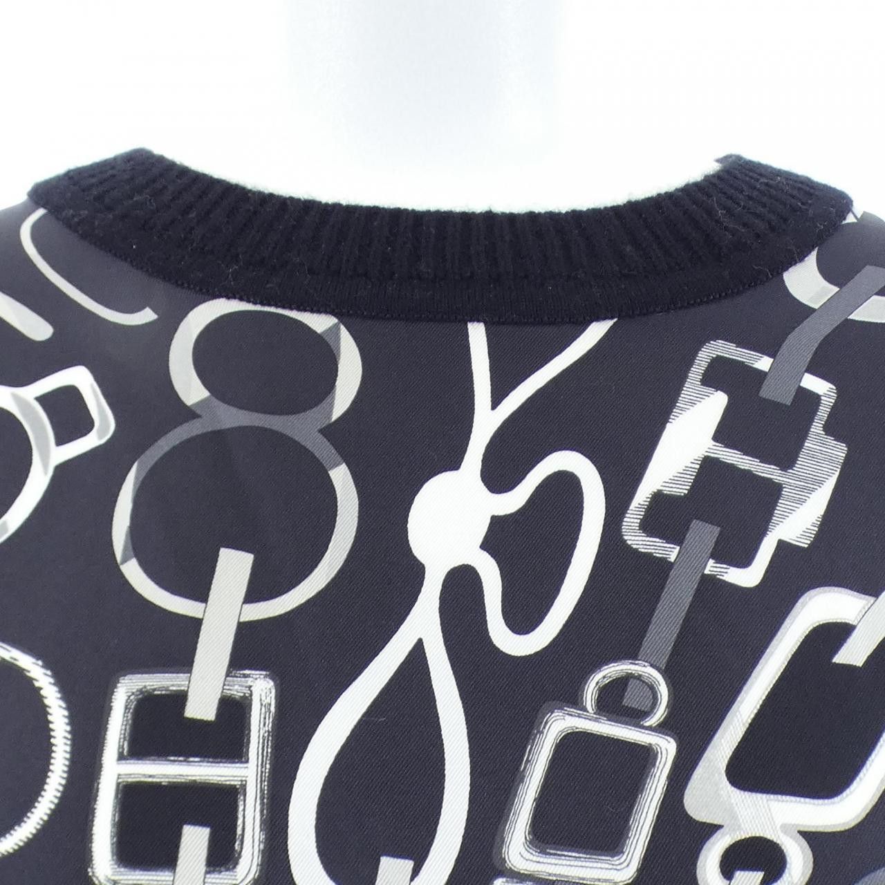 Hermes Hermes Hermes DO RE BOUCLES silk cashmere knitwear Textile Tops DUTY FREE for USA Size ONE SIZE - 5 Thumbnail