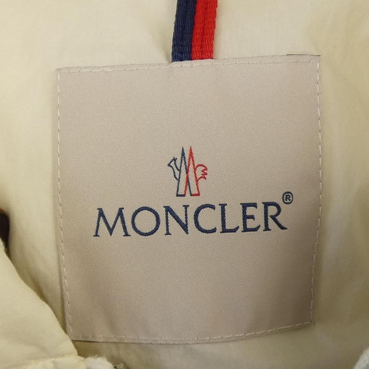 Moncler Moncler Moncler LIORAN Down Jacket Textile Outerwear LIORAN DUTY FREE for USA Size ONE SIZE - 5 Thumbnail