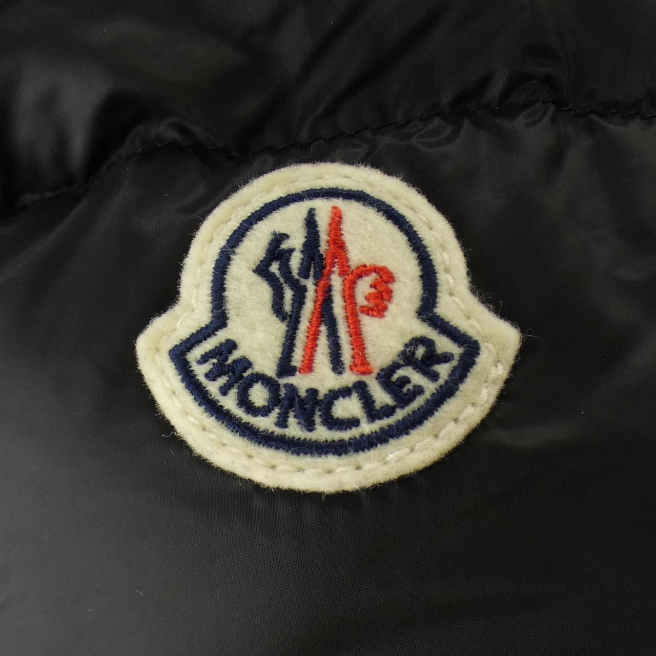 Moncler Moncler Moncler WILLM Down Jacket Textile Outerwear WILLM DUTY FREE for USA Size ONE SIZE - 9 Thumbnail