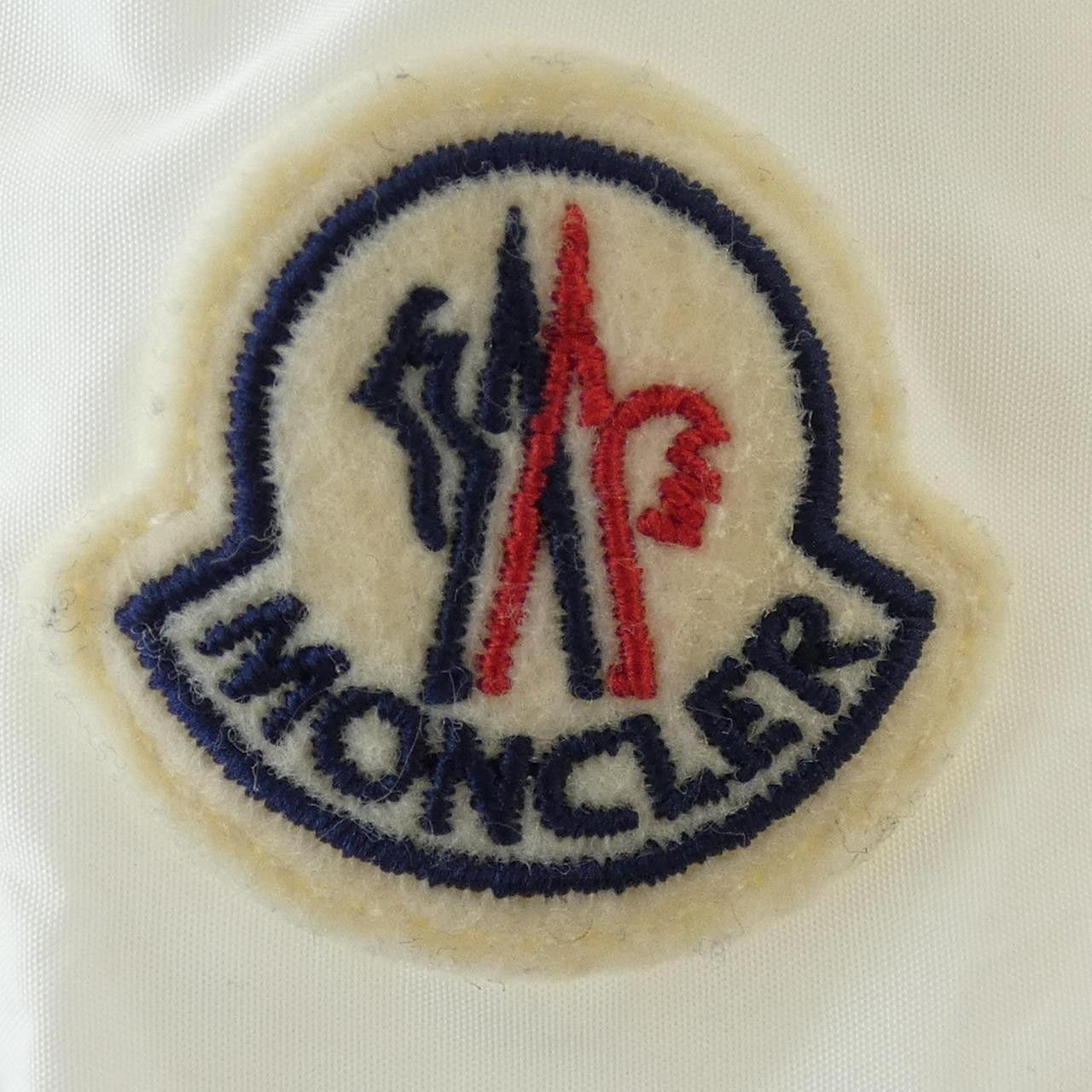 Moncler Moncler Moncler IOLE Jacket Others Outerwear IOLE DUTY FREE for USA Size ONE SIZE - 7 Thumbnail