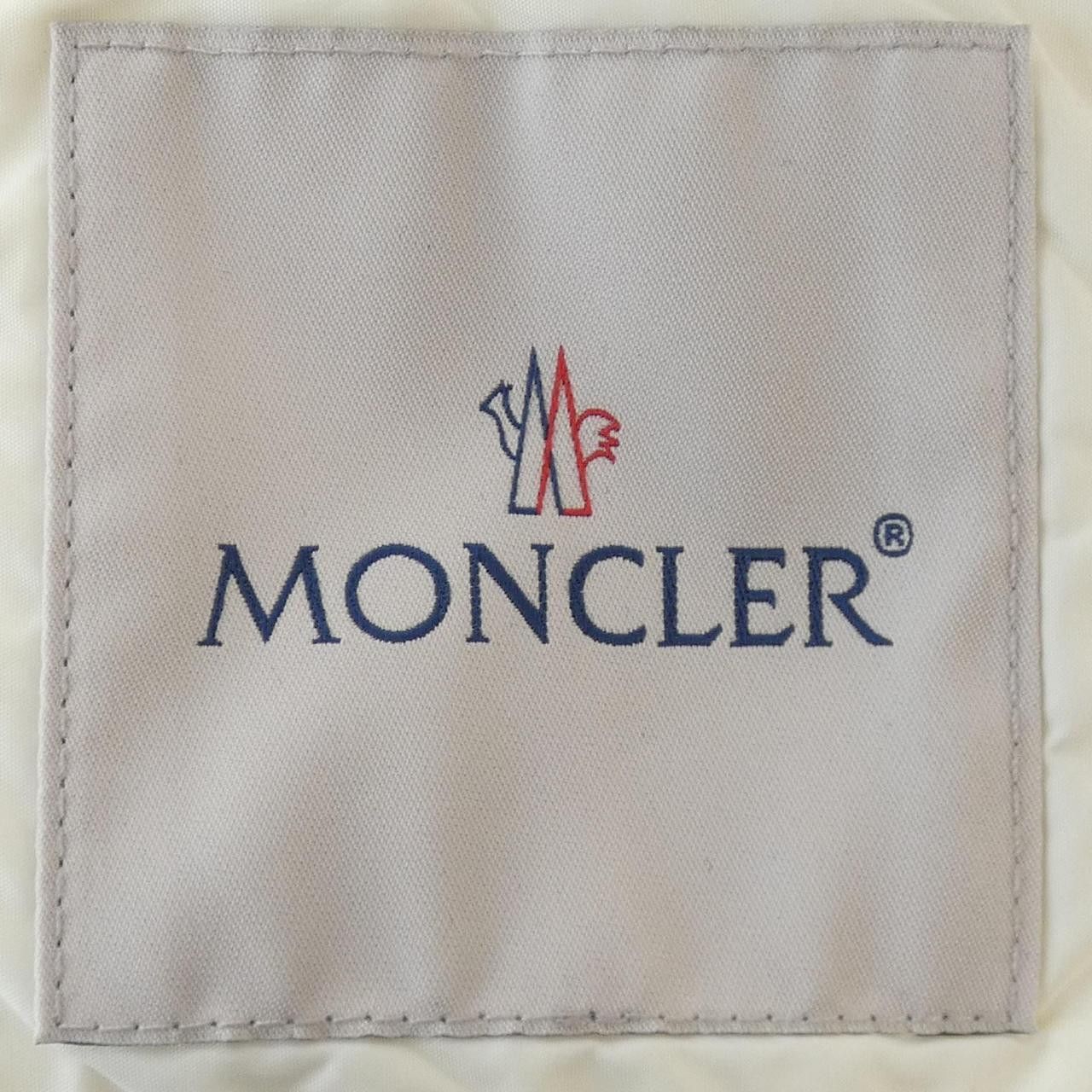 Moncler Moncler Moncler IOLE Jacket Others Outerwear IOLE DUTY FREE for USA Size ONE SIZE - 4 Thumbnail