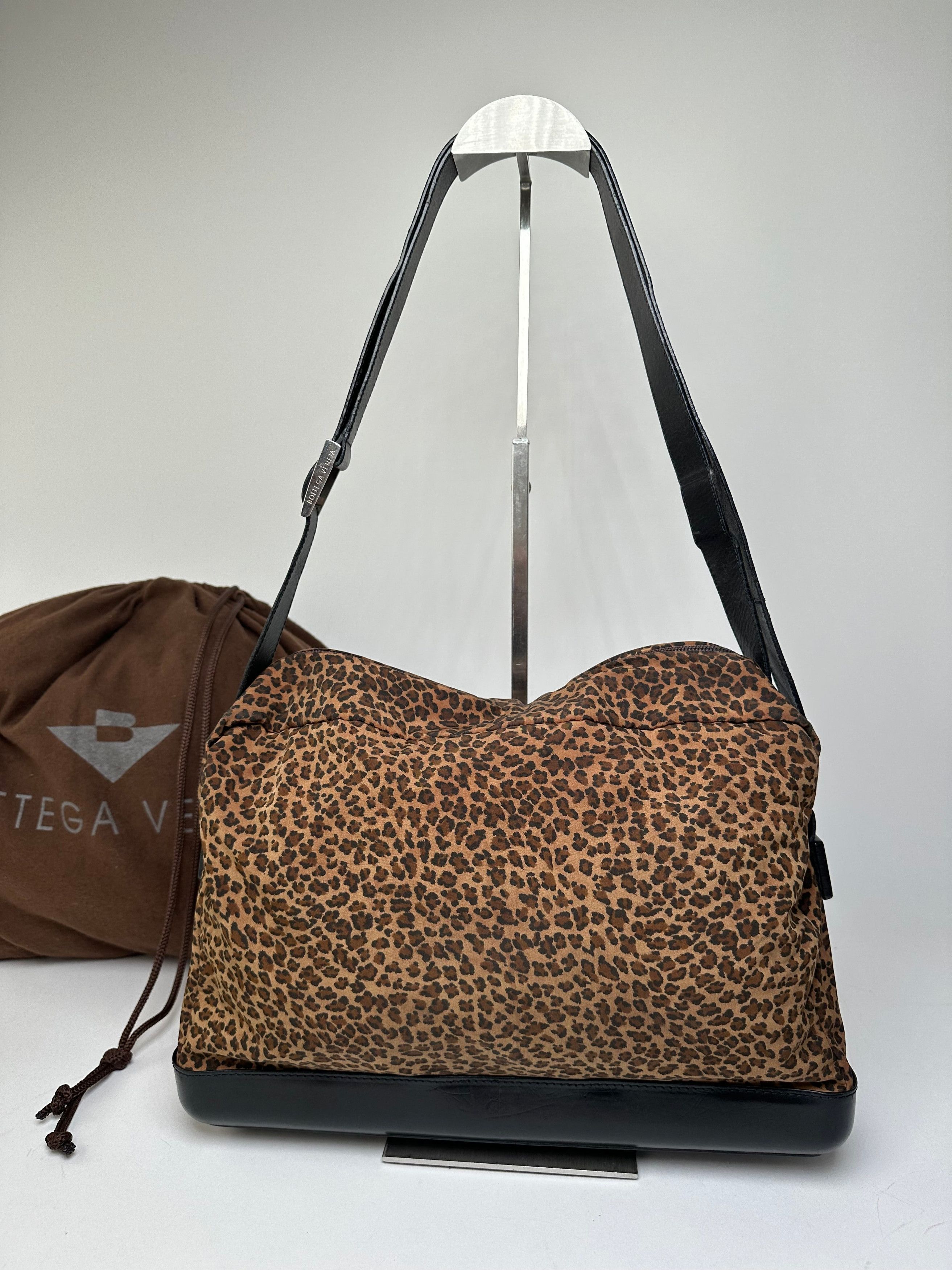 Bottega Veneta Vintage Leopard Suede Shoulder Bag Tan Size ONE SIZE - 15 Thumbnail