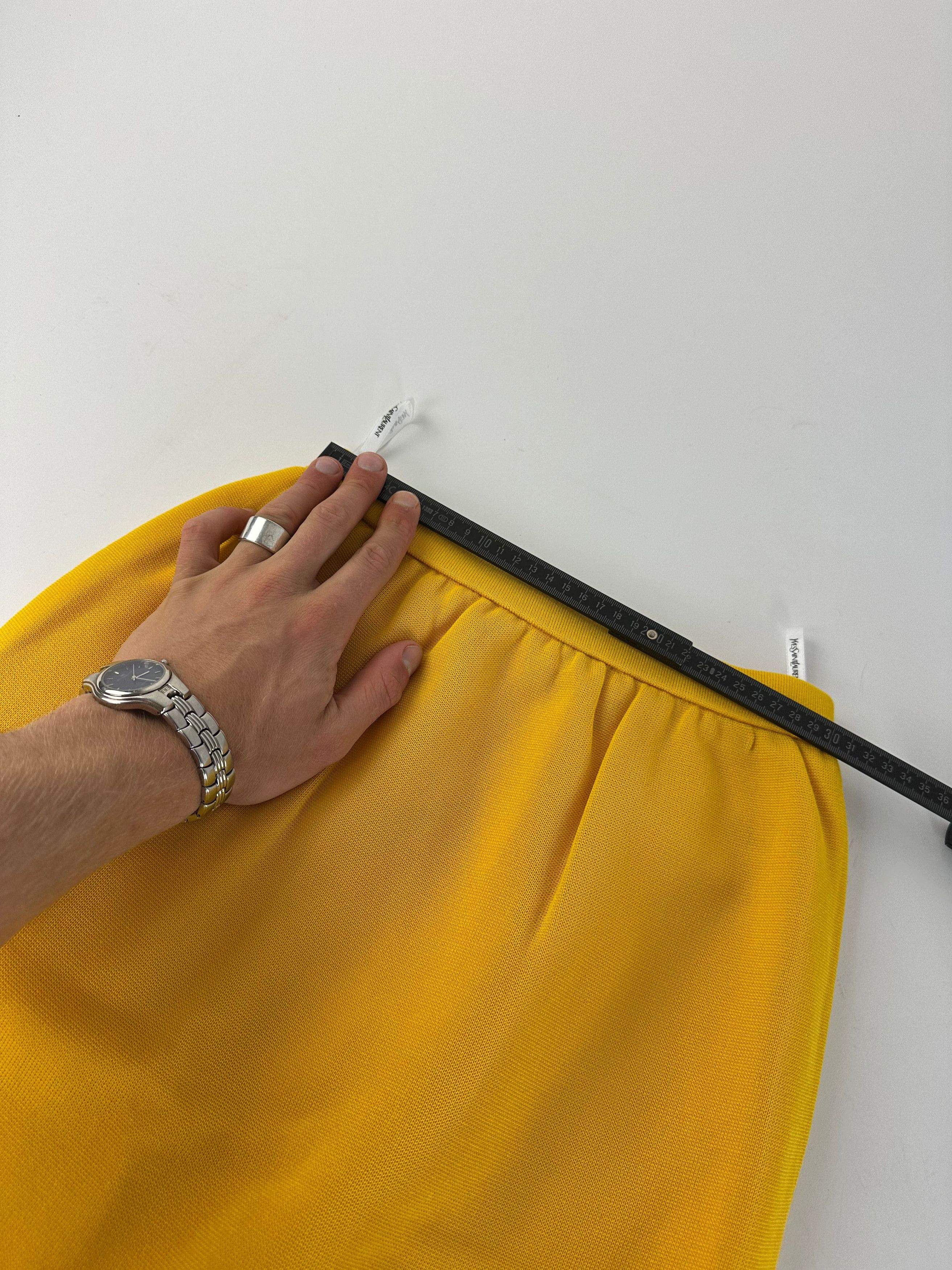 Yves Saint Laurent Vintage Marigold Yellow Wool Pencil Skirt Size 30" / US 8 / IT 44 - 8 Thumbnail