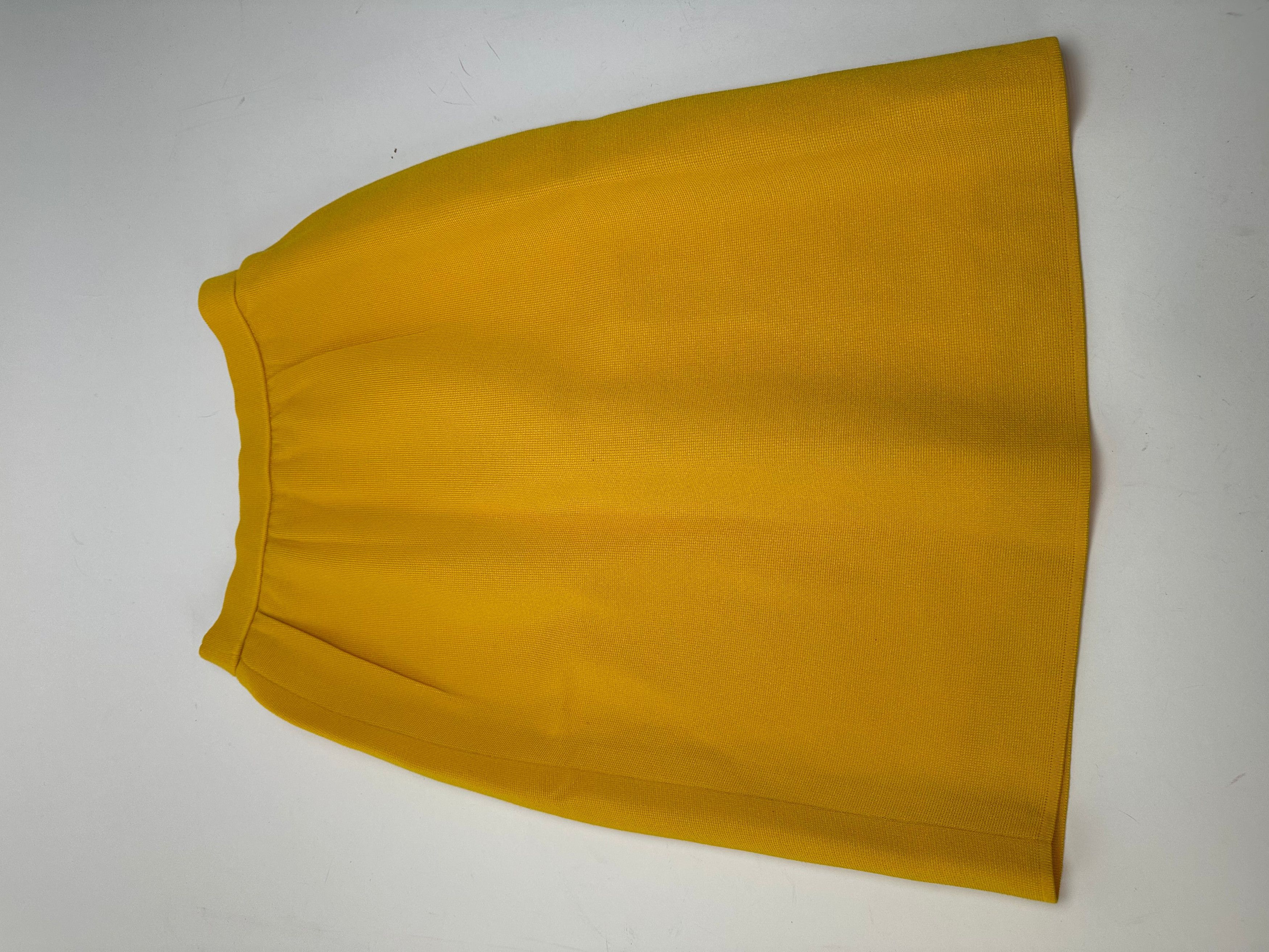 Yves Saint Laurent Vintage Marigold Yellow Wool Pencil Skirt Size 30" / US 8 / IT 44 - 10 Thumbnail