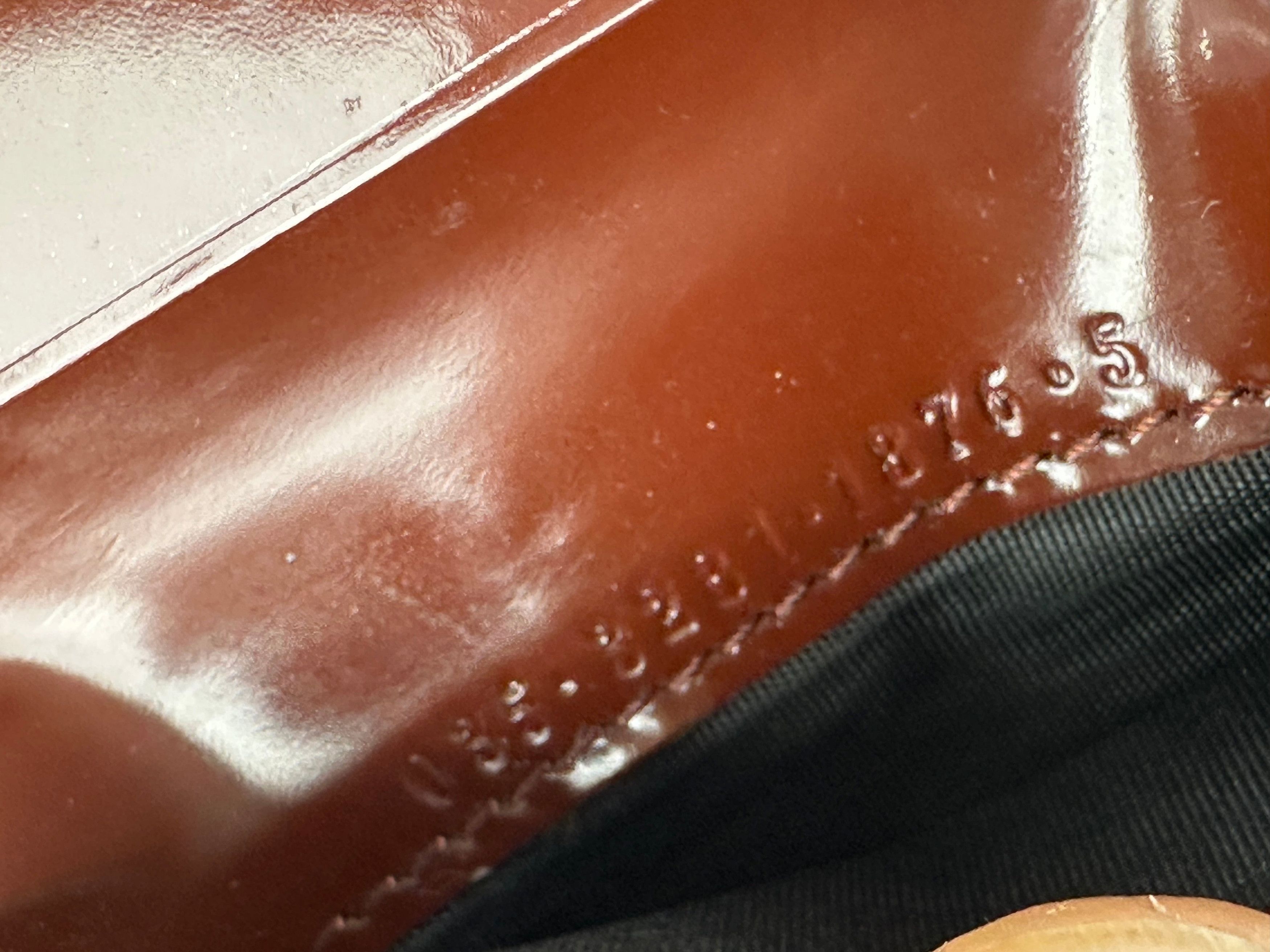 Gucci Vintage Horsebit Compact Wallet Burgundy Patent Leather Size ONE SIZE - 6 Thumbnail