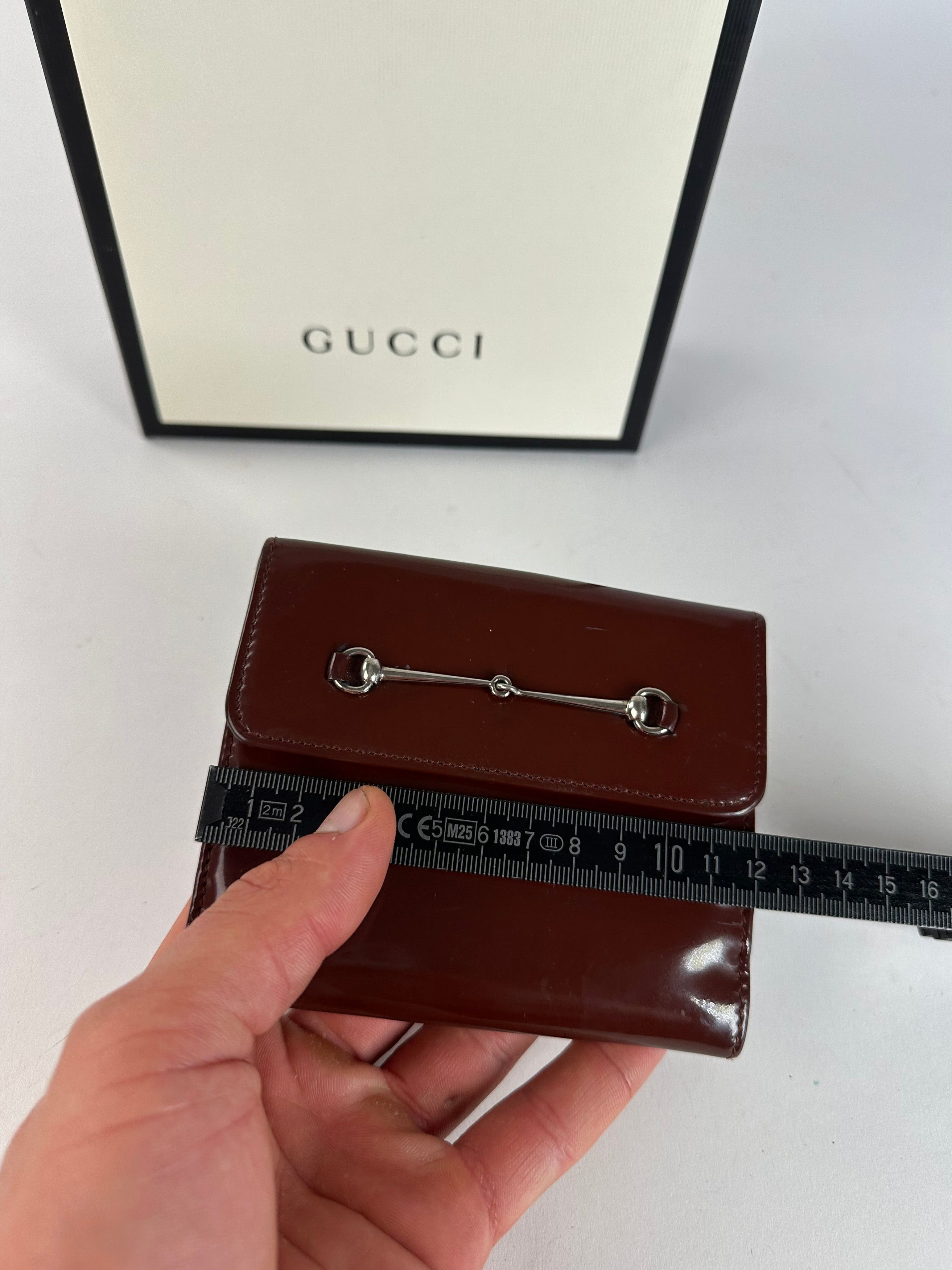 Gucci Vintage Horsebit Compact Wallet Burgundy Patent Leather Size ONE SIZE - 9 Thumbnail