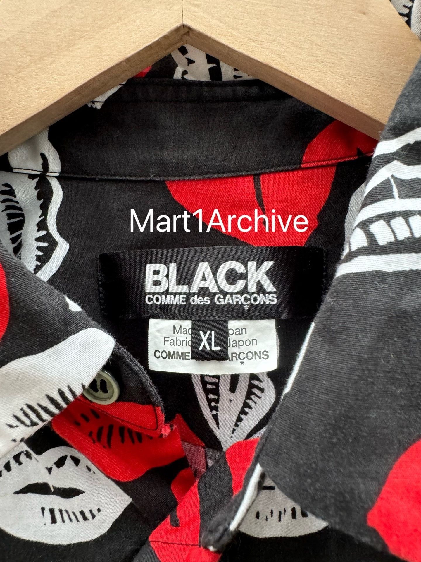 Comme des Garcons Black Black Lip Print Short Sleeve Button Up Shirt Size US XL / EU 56 / 4 - 5 Thumbnail