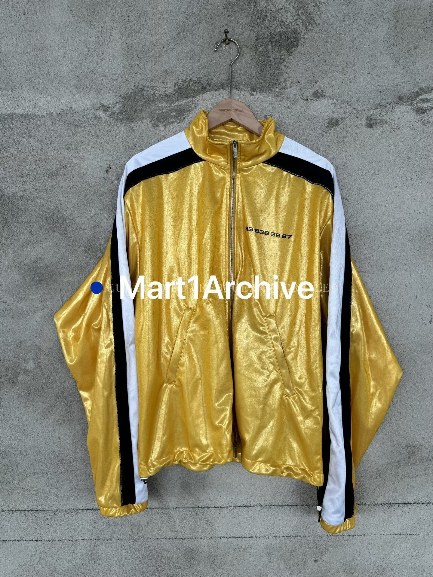 Vetements Gold Shiny Zip-Up Jacket with Black & White Stripes Size US S / EU 44-46 / 1 - 2 Thumbnail