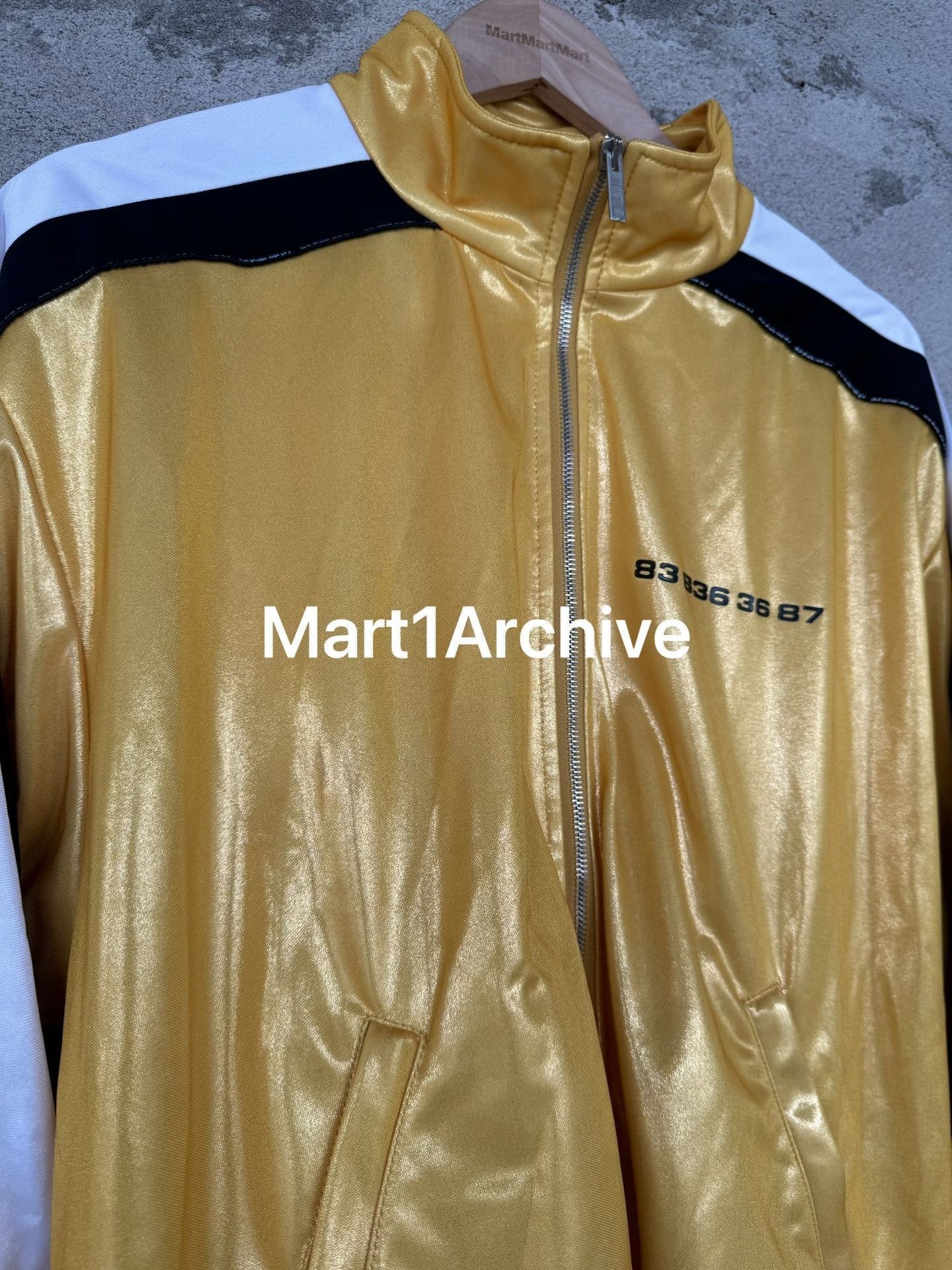 Vetements Gold Shiny Zip-Up Jacket with Black & White Stripes Size US S / EU 44-46 / 1 - 4 Thumbnail