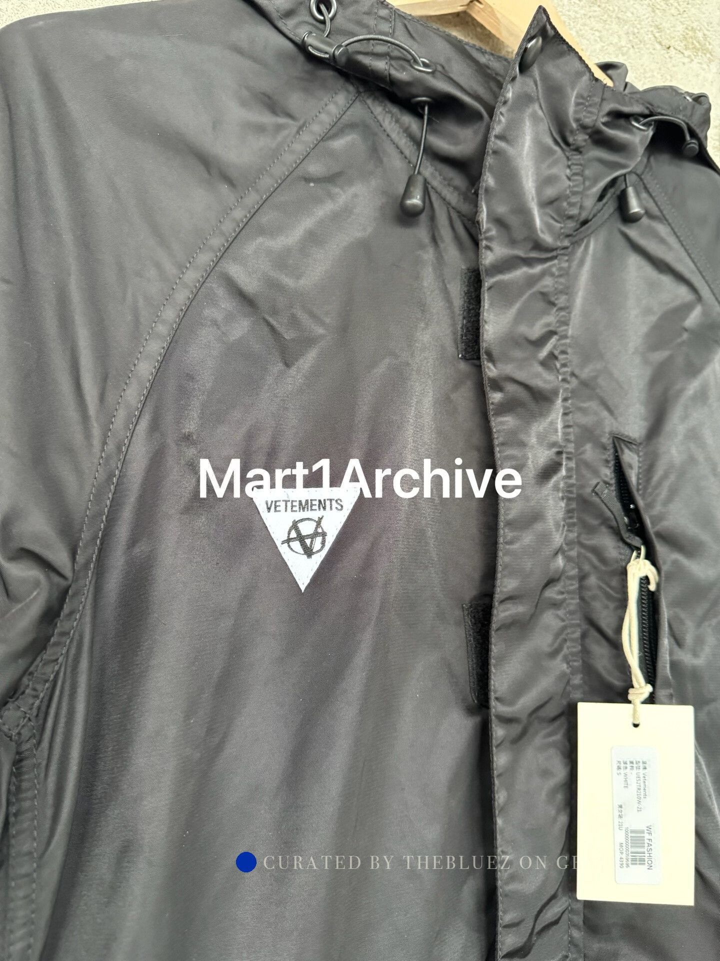 Vetements Black Hooded Lightweight Jacket Size M Size US M / EU 48-50 / 2 - 4 Thumbnail
