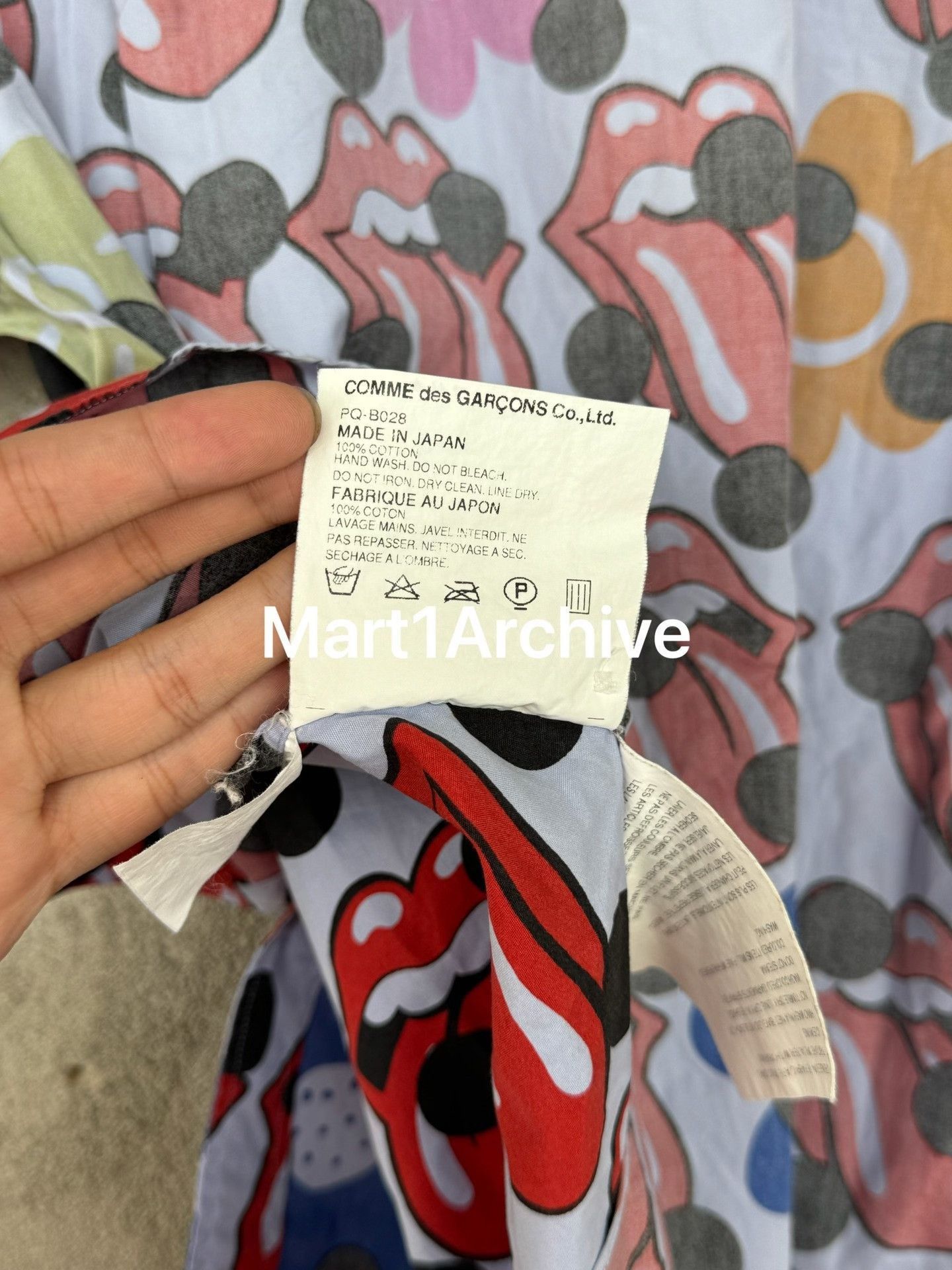 Comme des Garcons Multi Colored Lip and Flower Print Short Sleeve Shirt Size US S / EU 44-46 / 1 - 9 Thumbnail