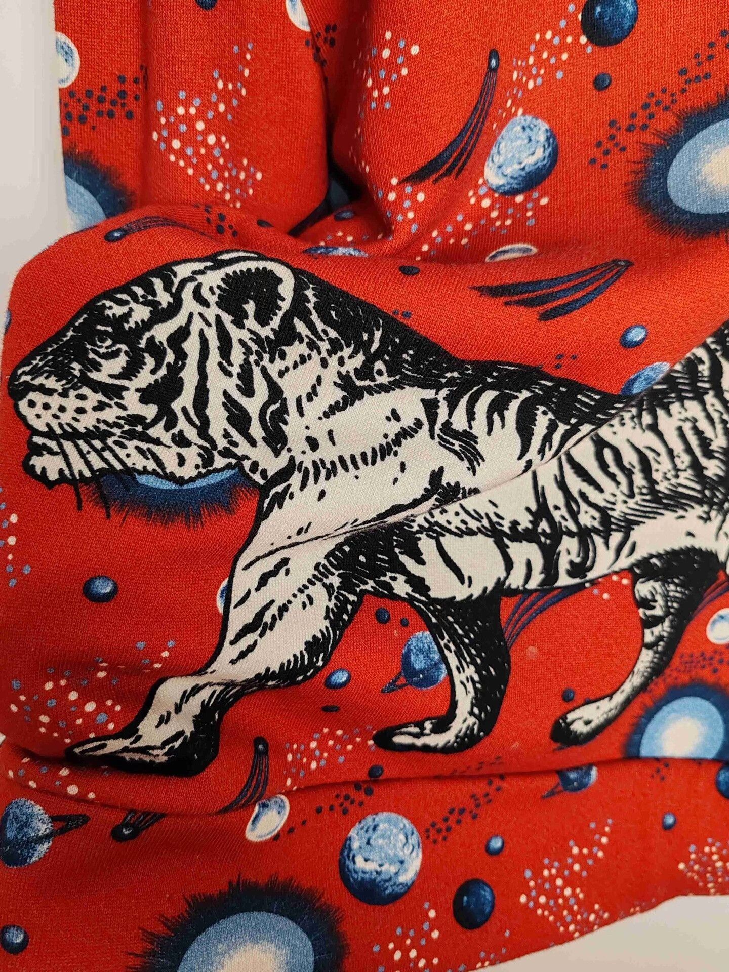 Gucci Red Tiger & Planets Print Sweatshirt XS Size US XS / EU 42 / 0 - 7 Thumbnail