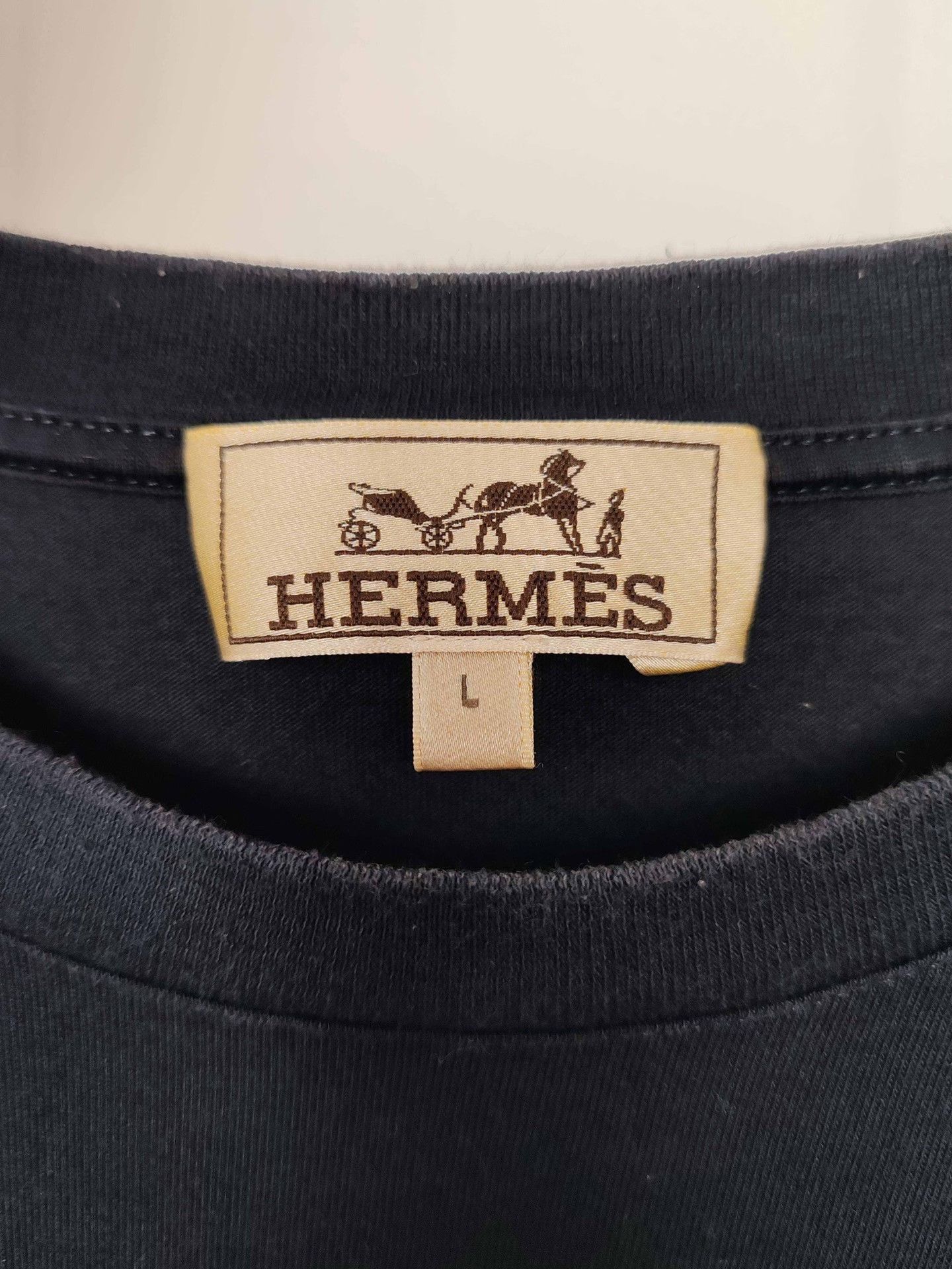 Hermes Black Short-Sleeve Shirt with Embroidered Design Size US L / EU 52-54 / 3 - 4 Thumbnail