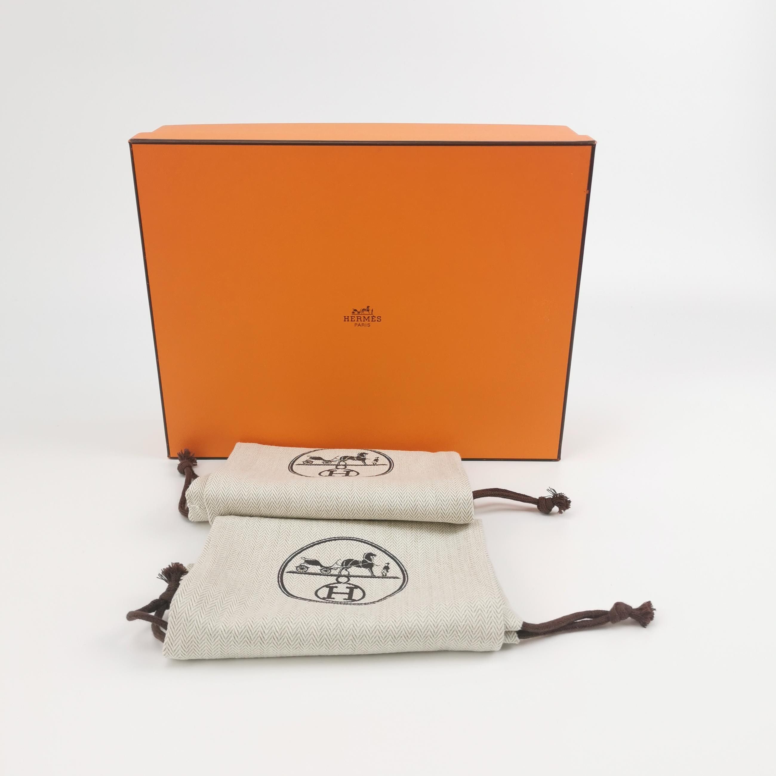 Hermes Hermes Women 7-5 Sandals Size US 7.5 / IT 37.5 - 6 Thumbnail