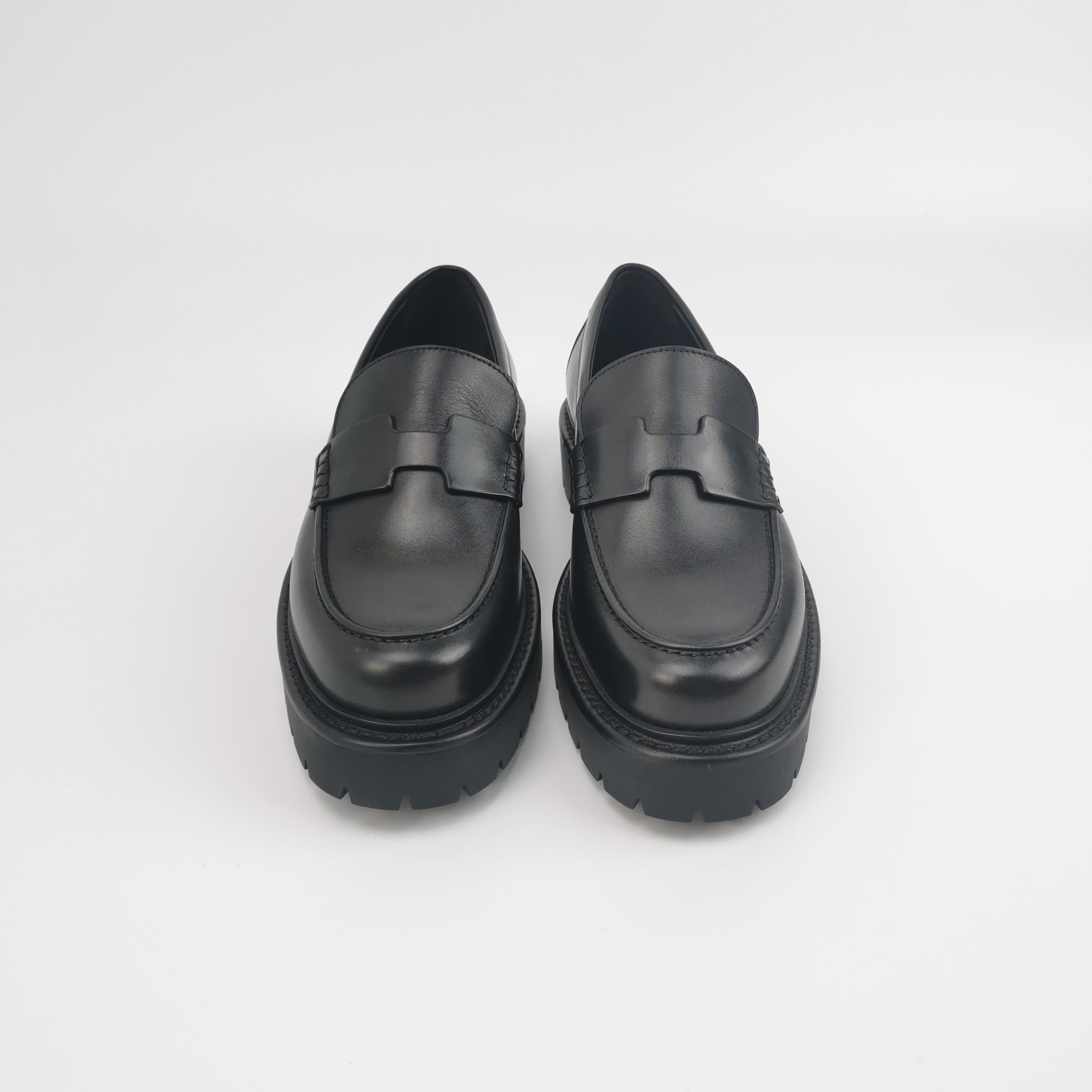 Hermes Hermes Women 8-5 Flats Size US 8.5 / IT 38.5 - 3 Thumbnail