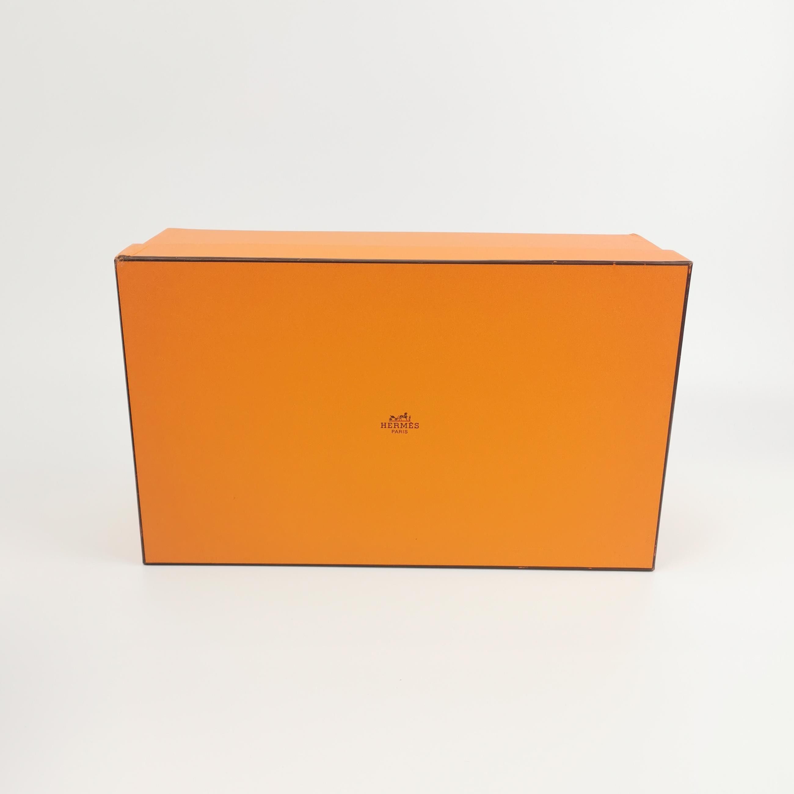 Hermes Hermes Women 8 Lowtop Sneakers Size US 8 / IT 38 - 7 Thumbnail