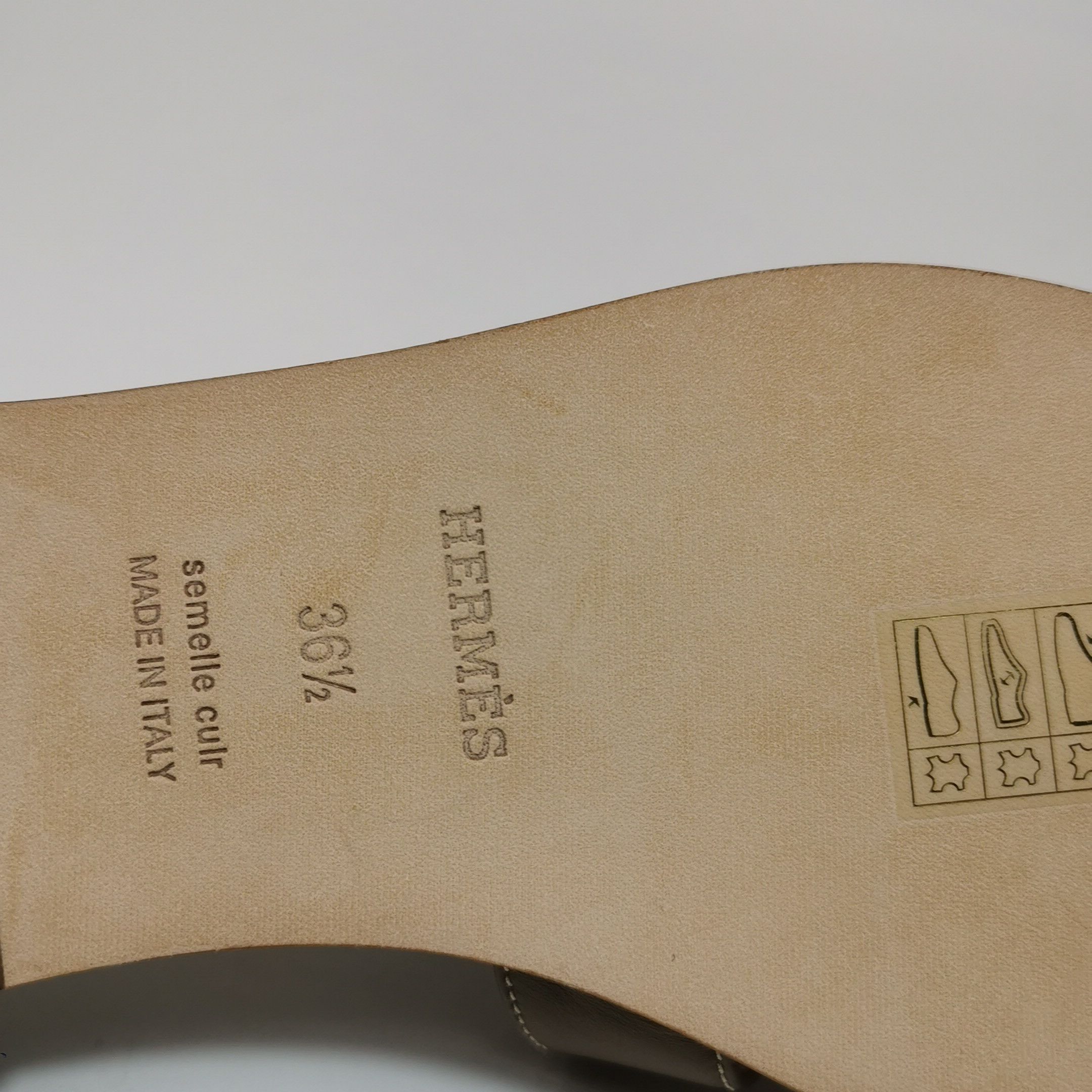 Hermes Hermes Women 6-5 Sandals Size US 6.5 / IT 36.5 - 7 Thumbnail