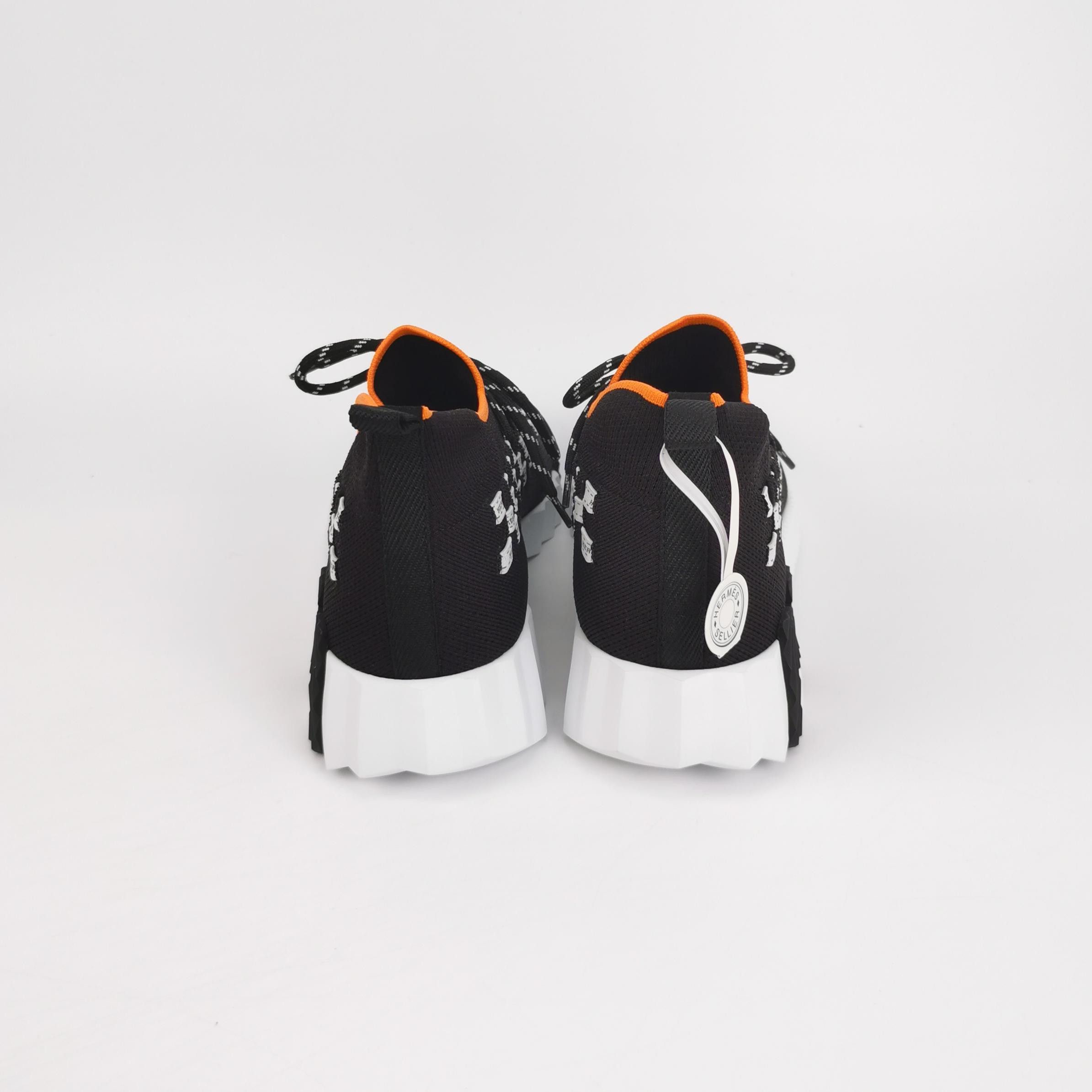 Hermes Hermes Women 7 Lowtop Sneakers Size US 7 / IT 37 - 2 Thumbnail