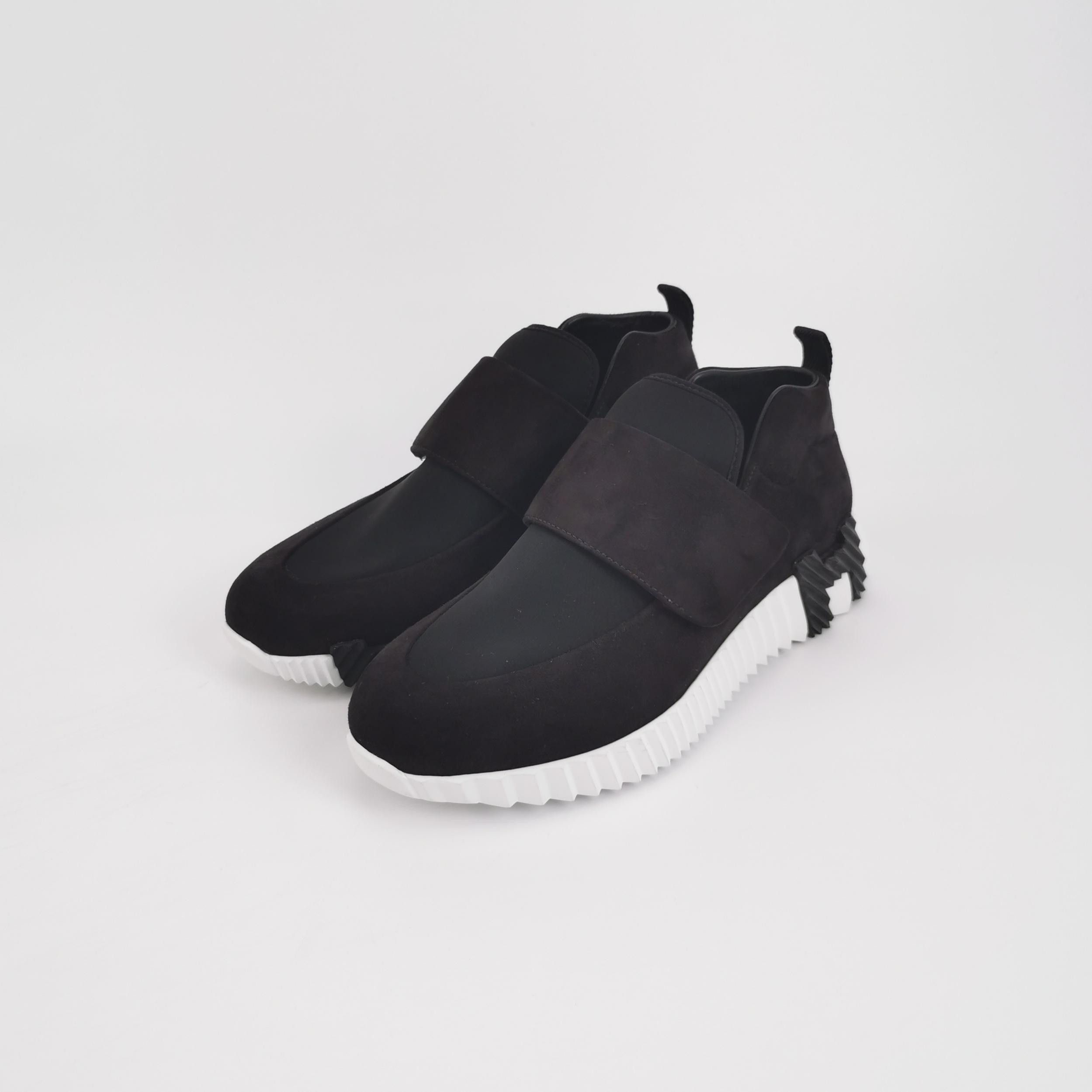 Hermes Hermes Women 6 Lowtop Sneakers Size US 6 / IT 36 - 2 Thumbnail