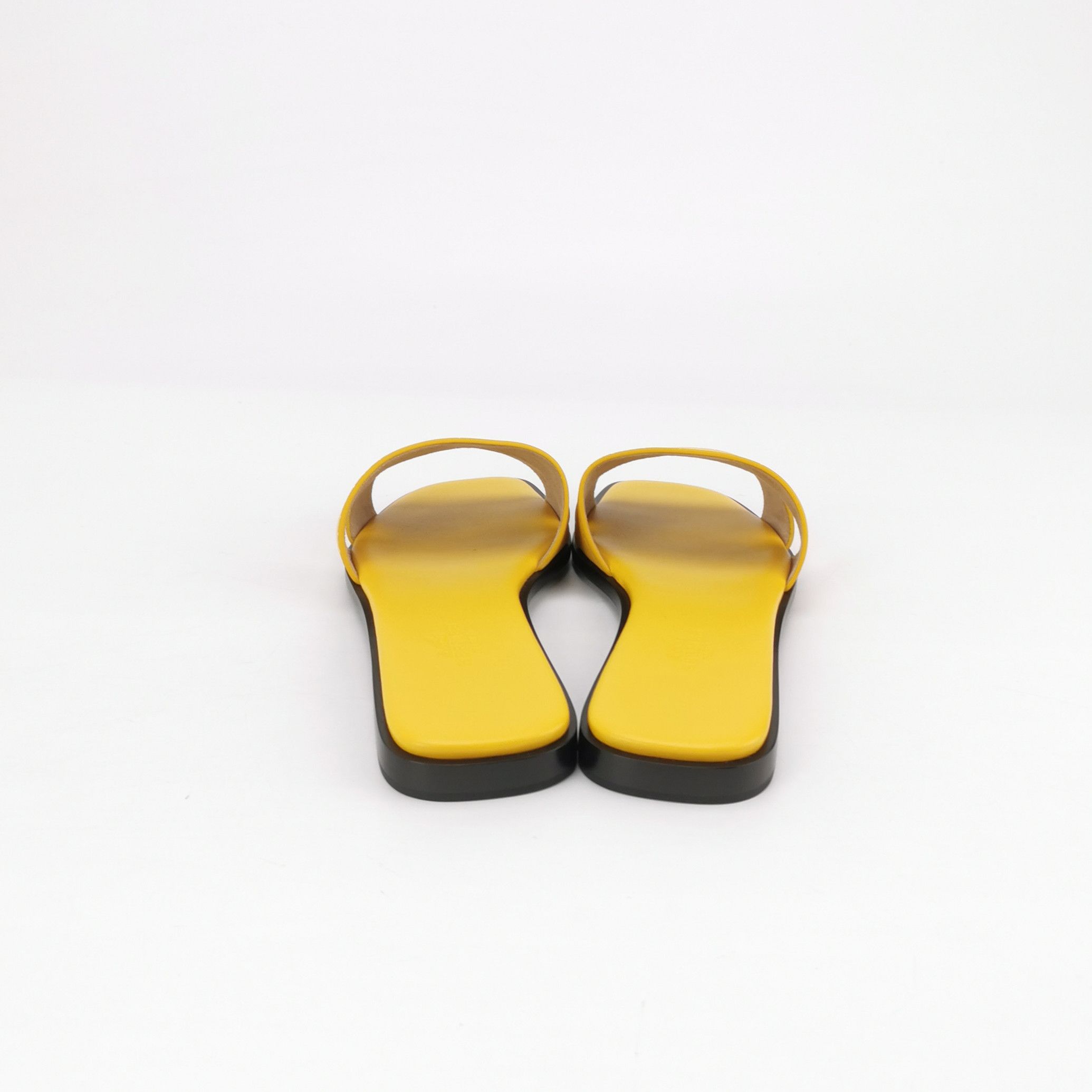 Hermes Hermes Women 6-5 Sandals Size US 6.5 / IT 36.5 - 2 Thumbnail