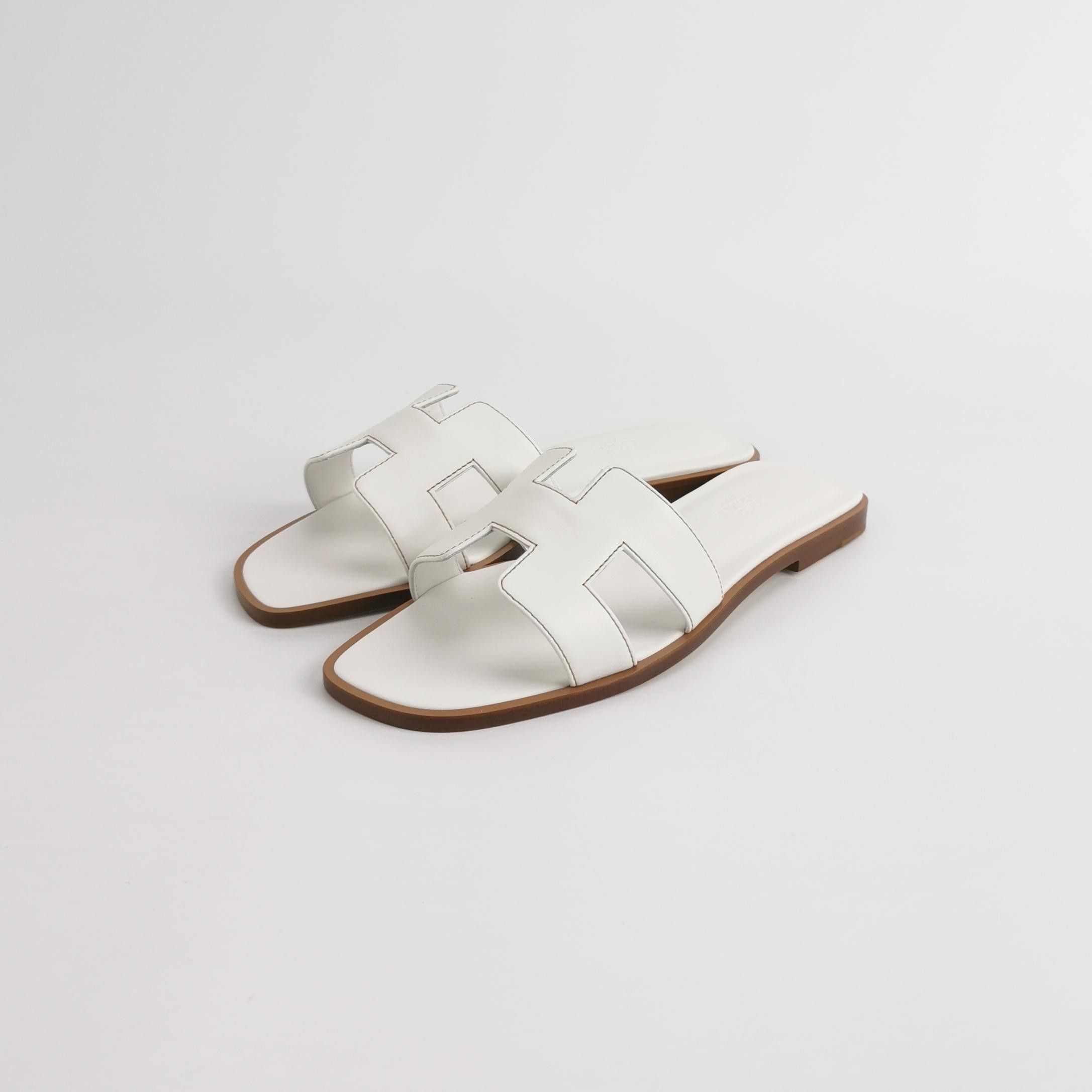 Hermes Hermes Women 7 Sandals Size US 7 / IT 37 - 2 Thumbnail