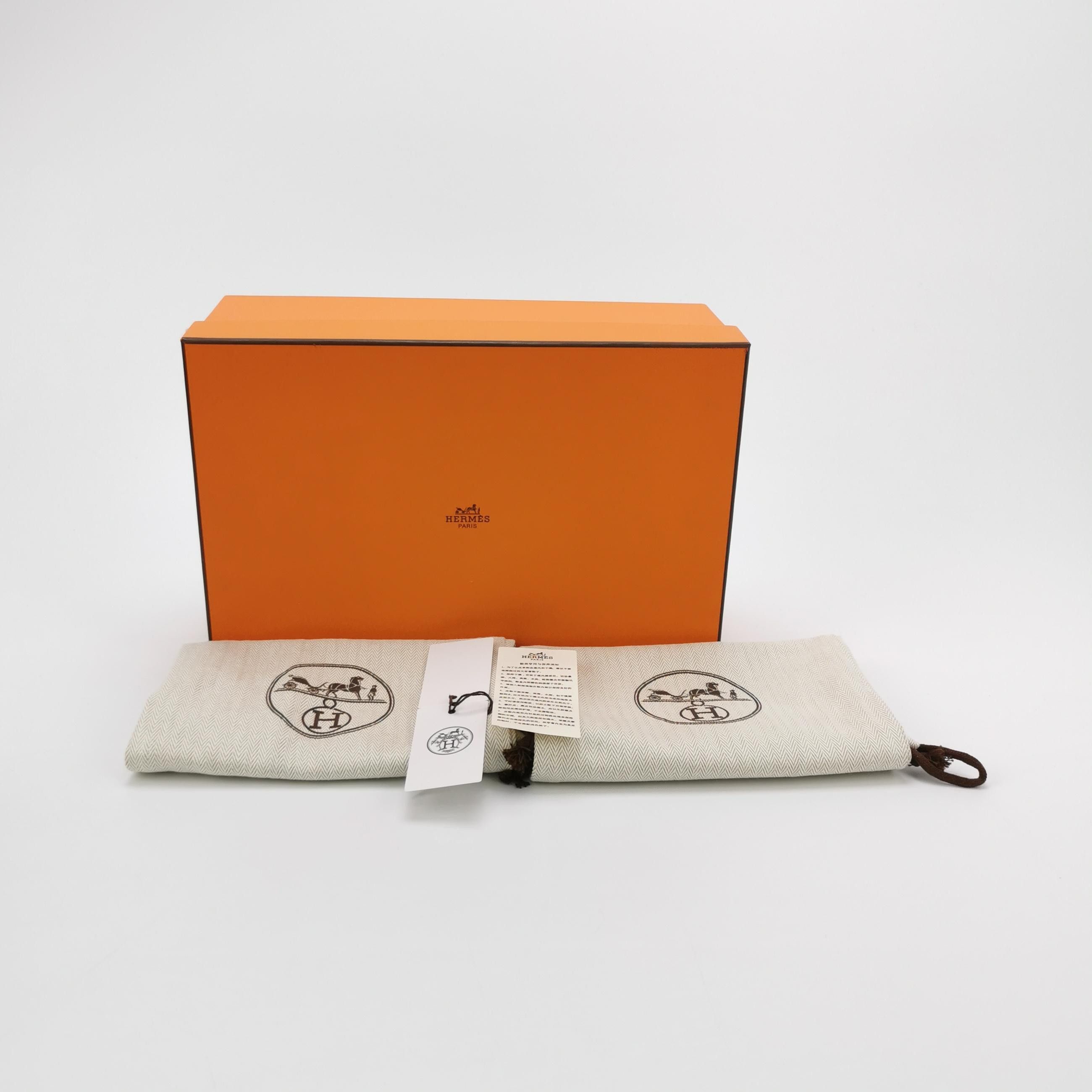 Hermes Hermes Women 7-5 Flats Size US 7.5 / IT 37.5 - 6 Thumbnail