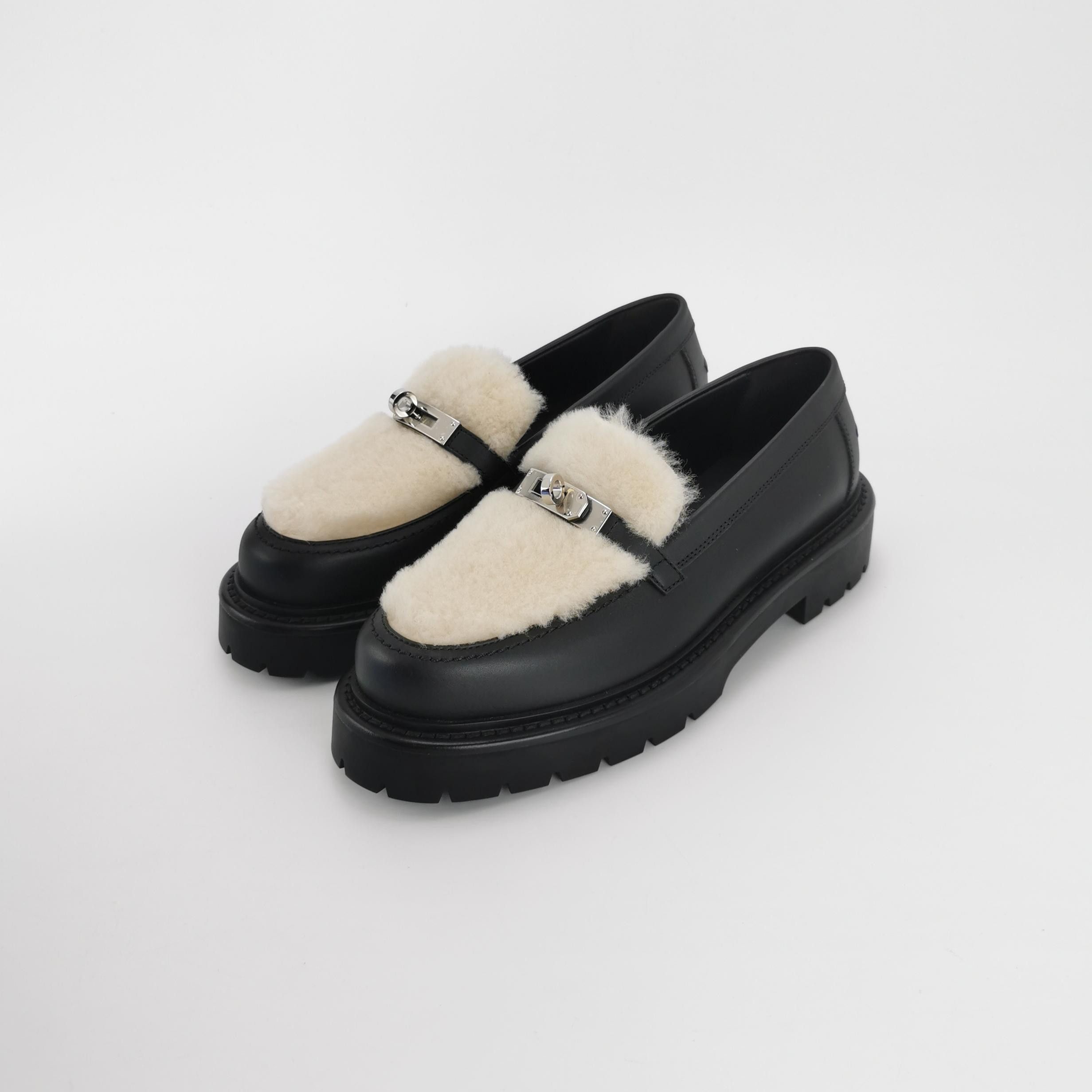 Hermes Hermes Women 7 Flats Size US 7 / IT 37 - 2 Thumbnail