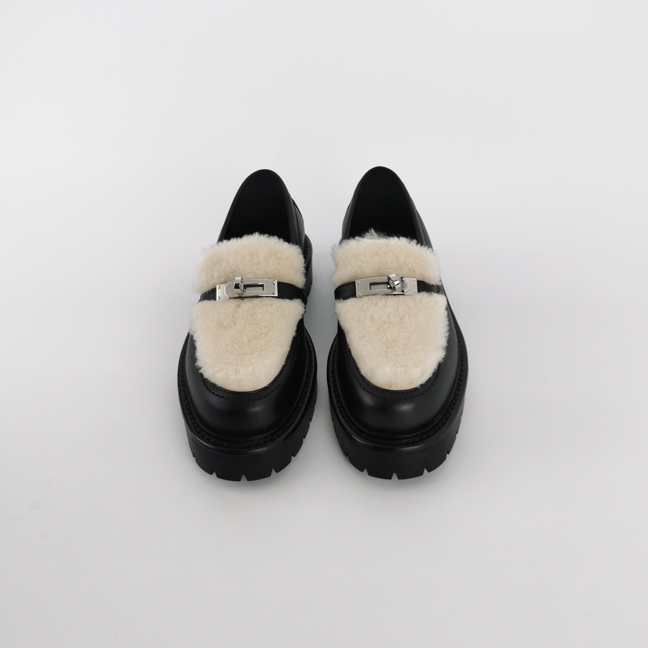 Hermes Hermes Women 7 Flats Size US 7 / IT 37 - 3 Thumbnail