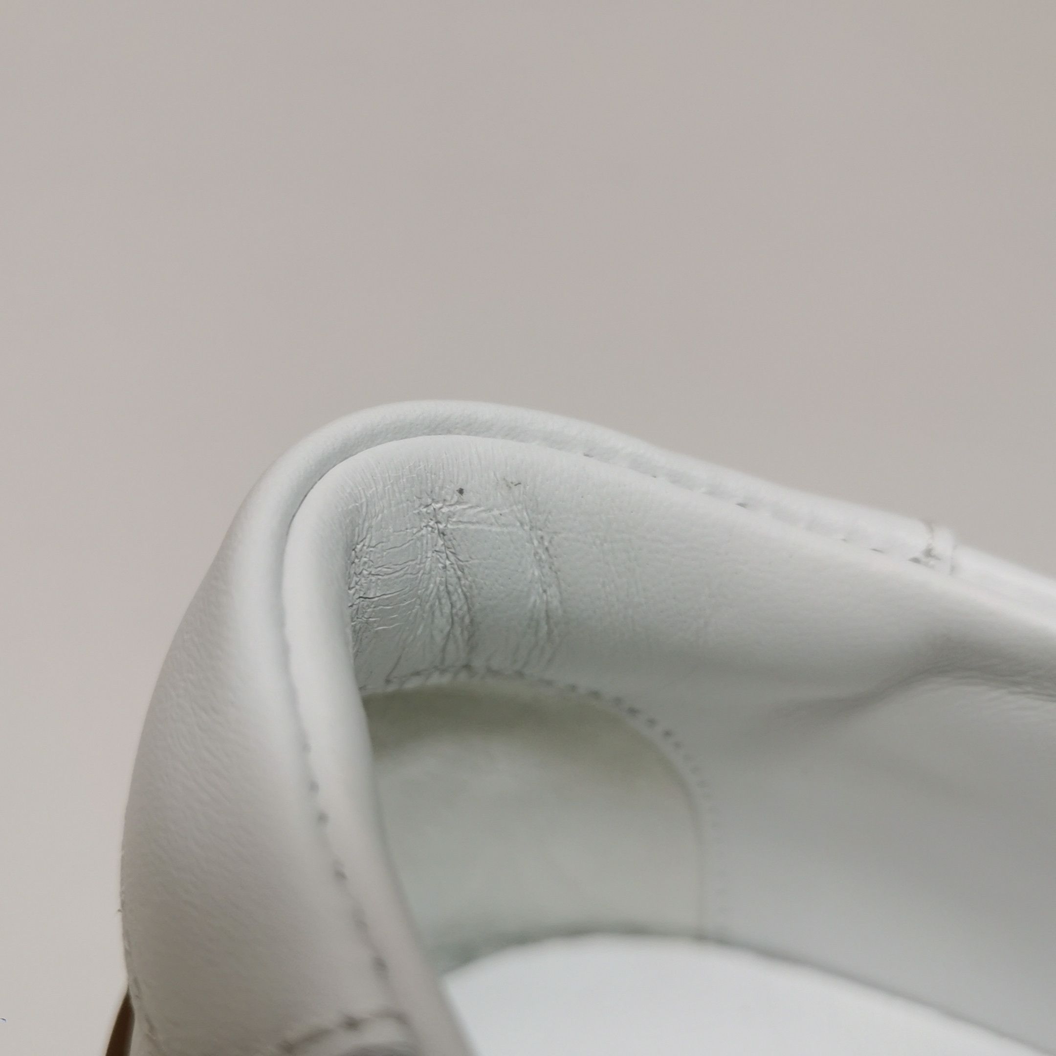 Hermes Hermes Women 6 Lowtop Sneakers Size US 6 / IT 36 - 7 Thumbnail
