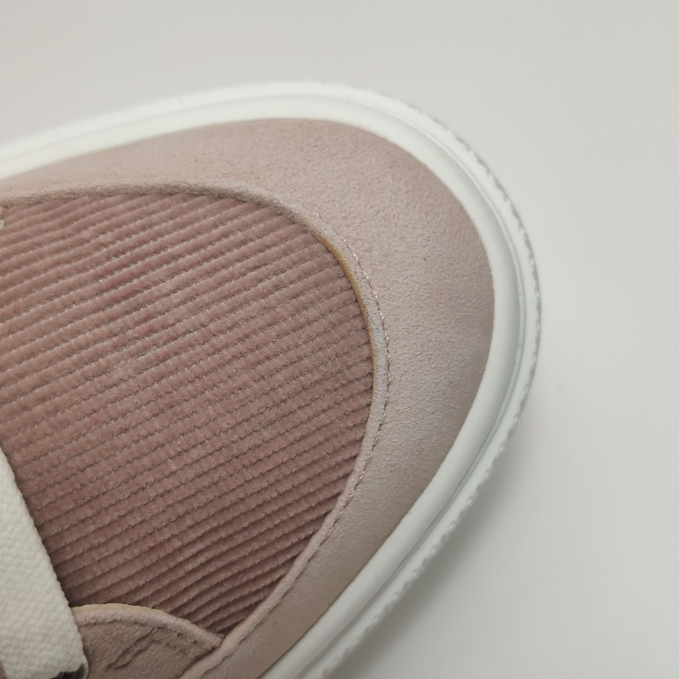 Hermes Hermes Women 7 Lowtop Sneakers Size US 7 / IT 37 - 7 Thumbnail