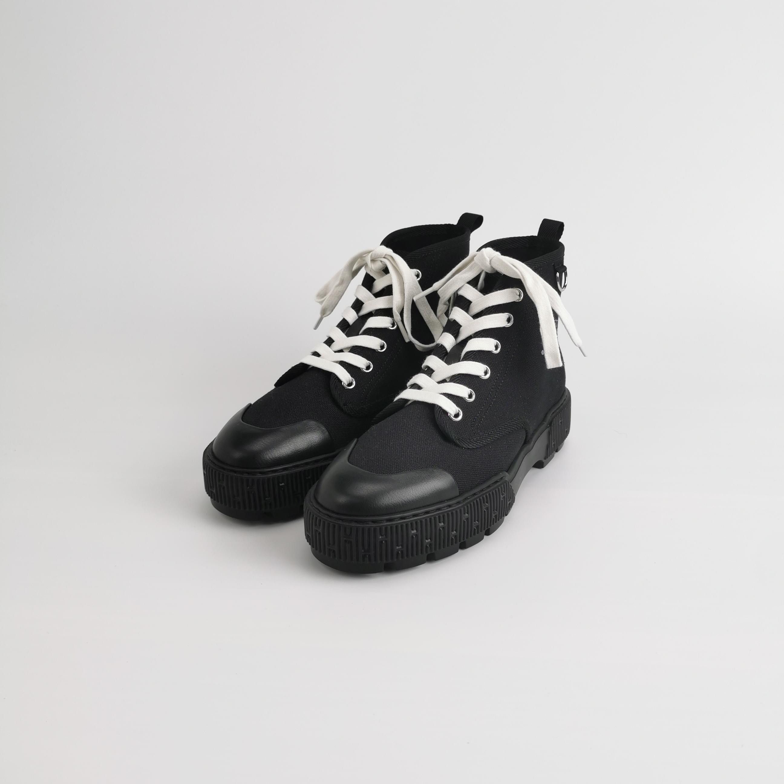 Hermes Hermes Women 7 Lowtop Sneakers Size US 7 / IT 37 - 2 Thumbnail
