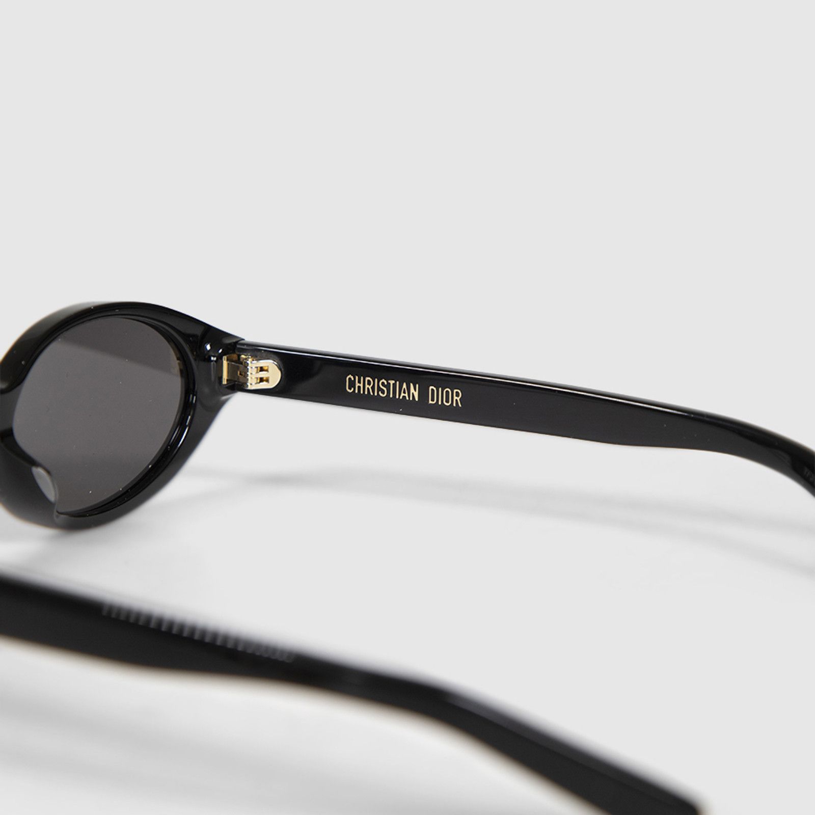 Dior DiorPacific R1I Black Oval Sunglasses Size ONE SIZE - 10 Thumbnail