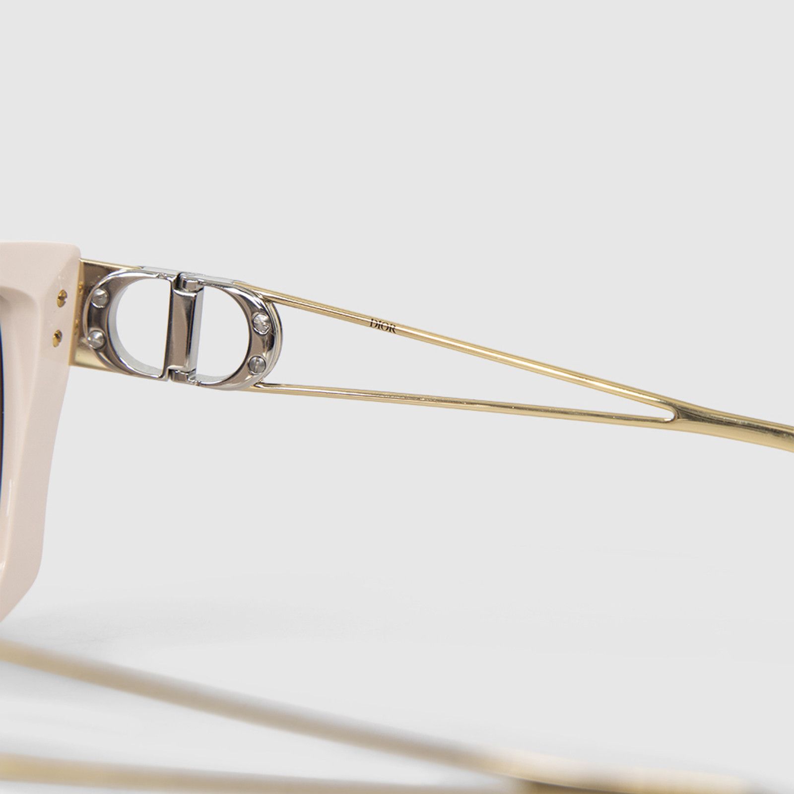 Dior Pink Butterfly 30Montaigne S13I Sunglasses Size ONE SIZE - 11 Thumbnail