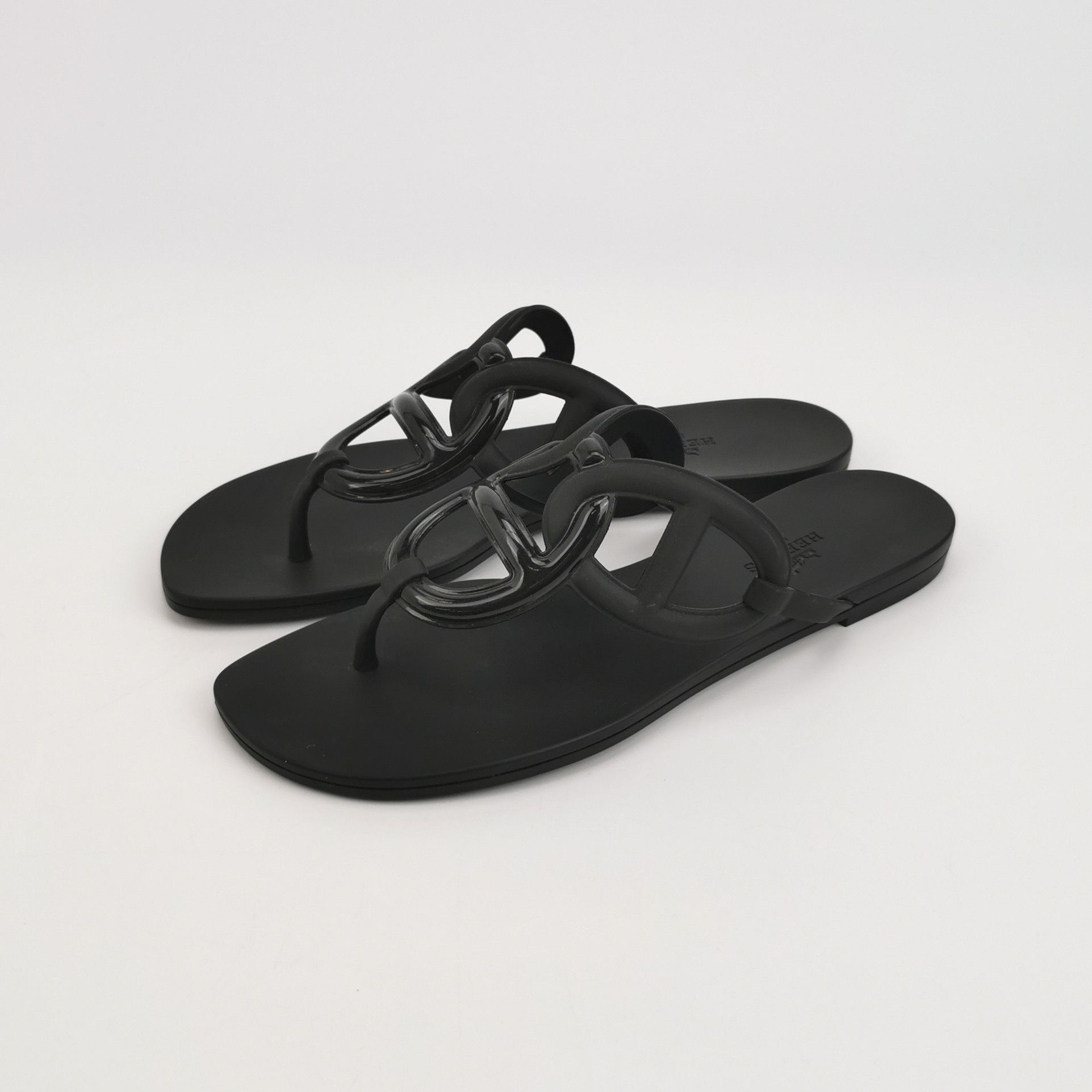 Hermes Hermes Women 7 Sandals Size US 7 / IT 37 - 2 Thumbnail