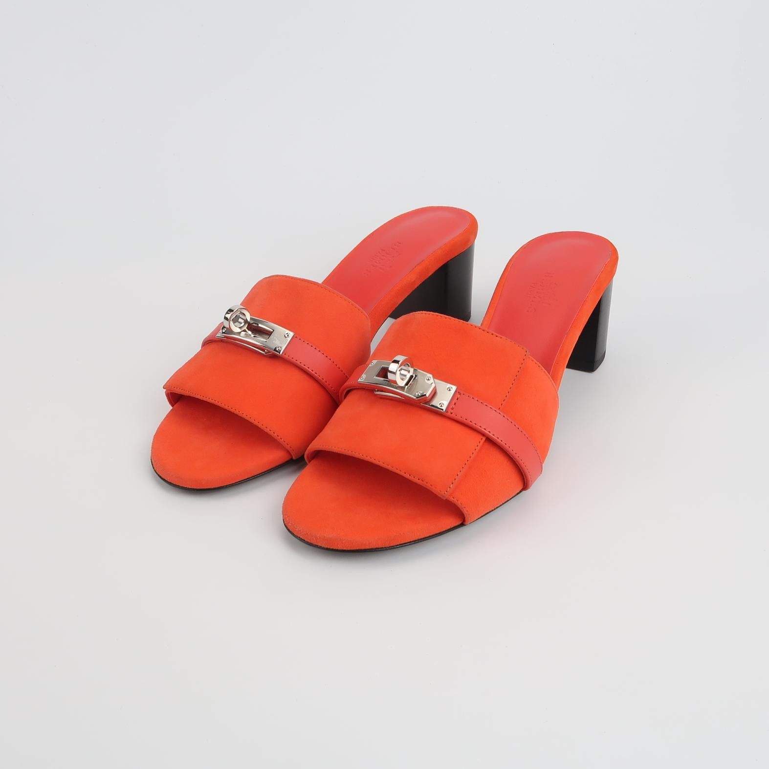 Hermes Hermes Women 7 Sandals Size US 7 / IT 37 - 2 Thumbnail