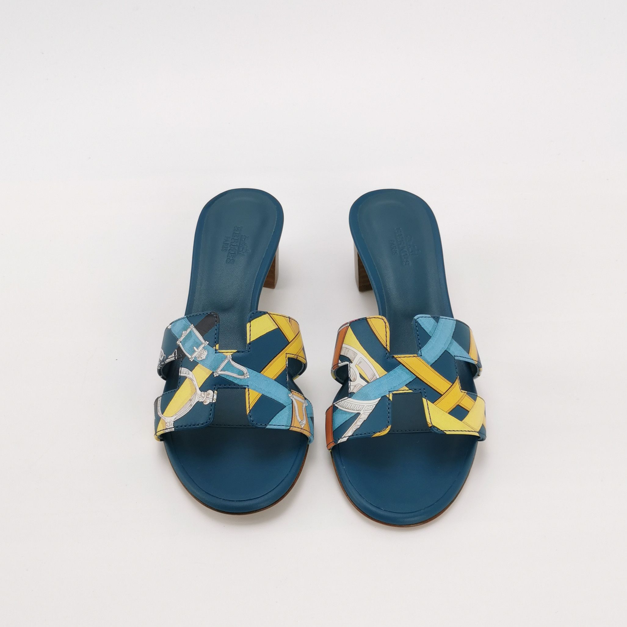 Hermes Hermes Women 5 Sandals Size US 5 / IT 35 - 3 Thumbnail
