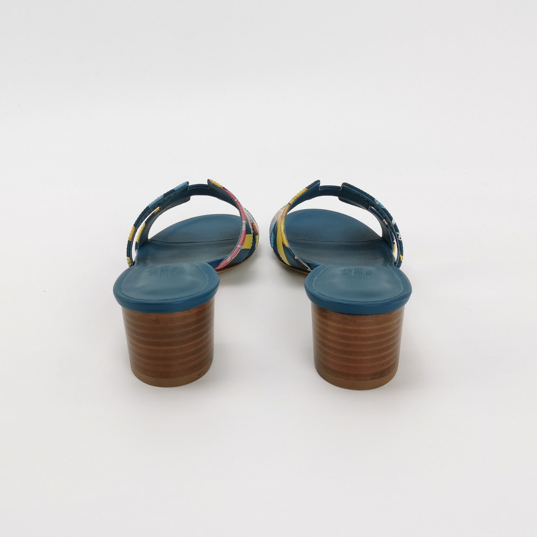 Hermes Hermes Women 5 Sandals Size US 5 / IT 35 - 4 Thumbnail