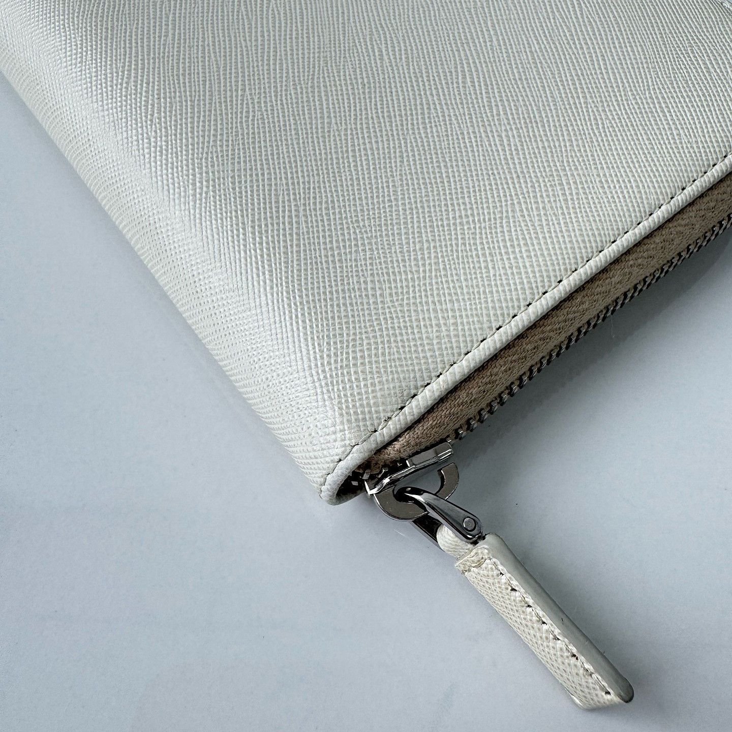 Prada Prada Saffiano Leather Zip Around Wallet ONE SIZE Size ONE SIZE - 16 Thumbnail