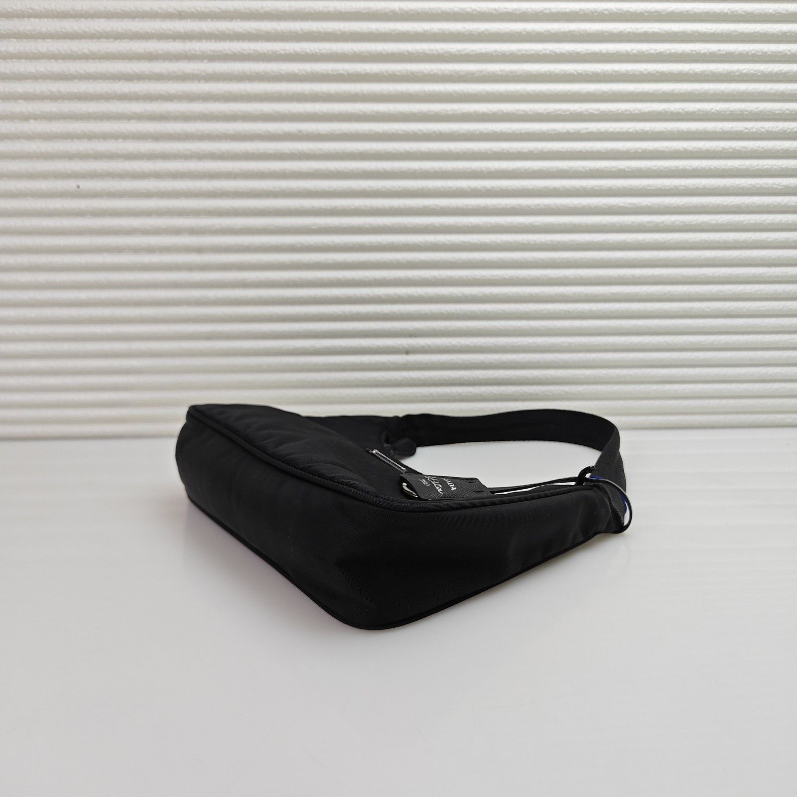 Prada Prada Re-Edition 2000 Mini Nylon Bag Size ONE SIZE - 9 Thumbnail