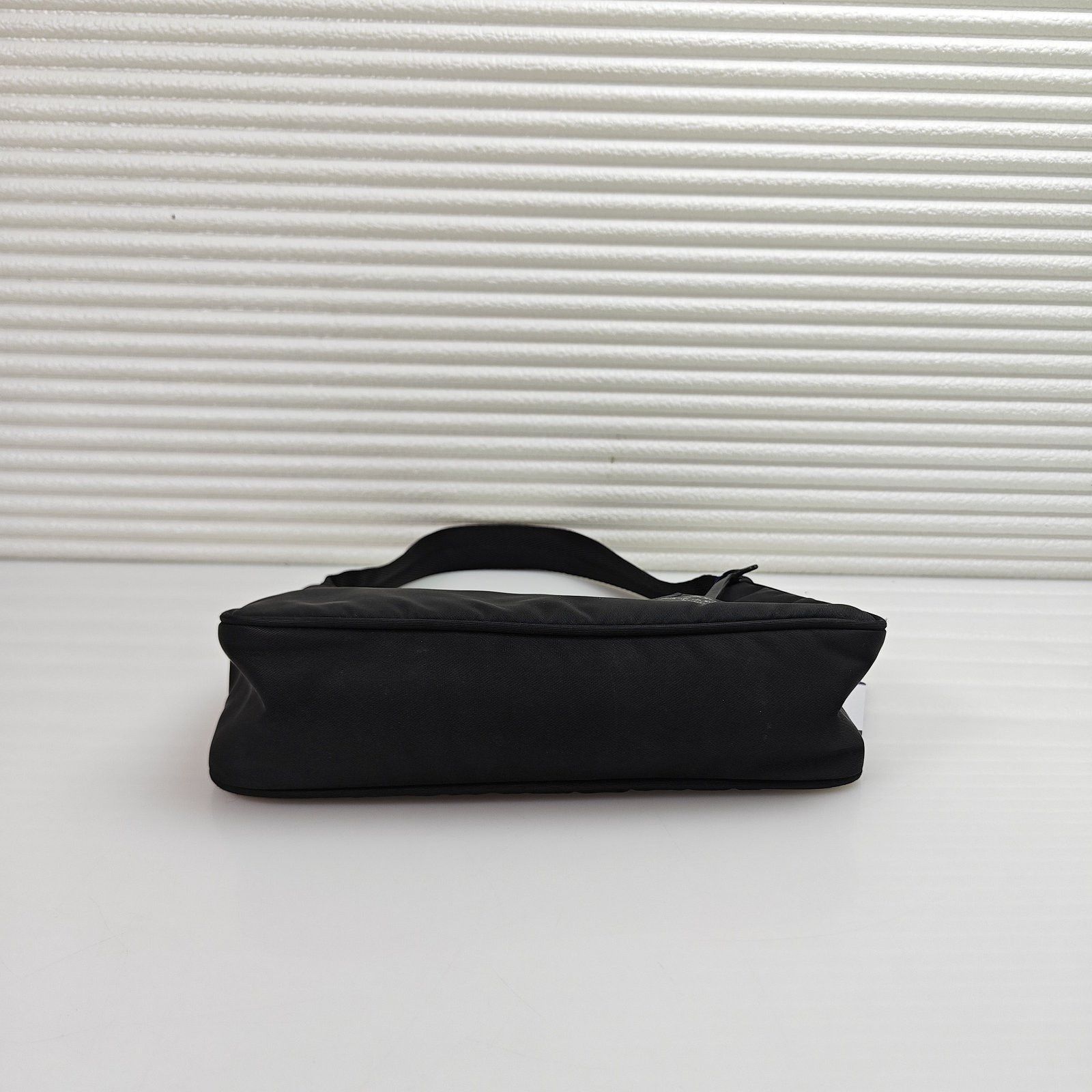 Prada Prada Re-Edition 2000 Mini Nylon Bag Size ONE SIZE - 8 Thumbnail