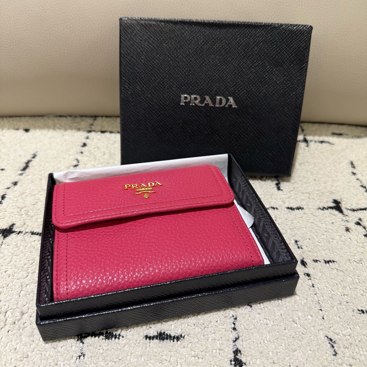 Prada Prada Pebbled Leather Wallet Size ONE SIZE - 2 Thumbnail