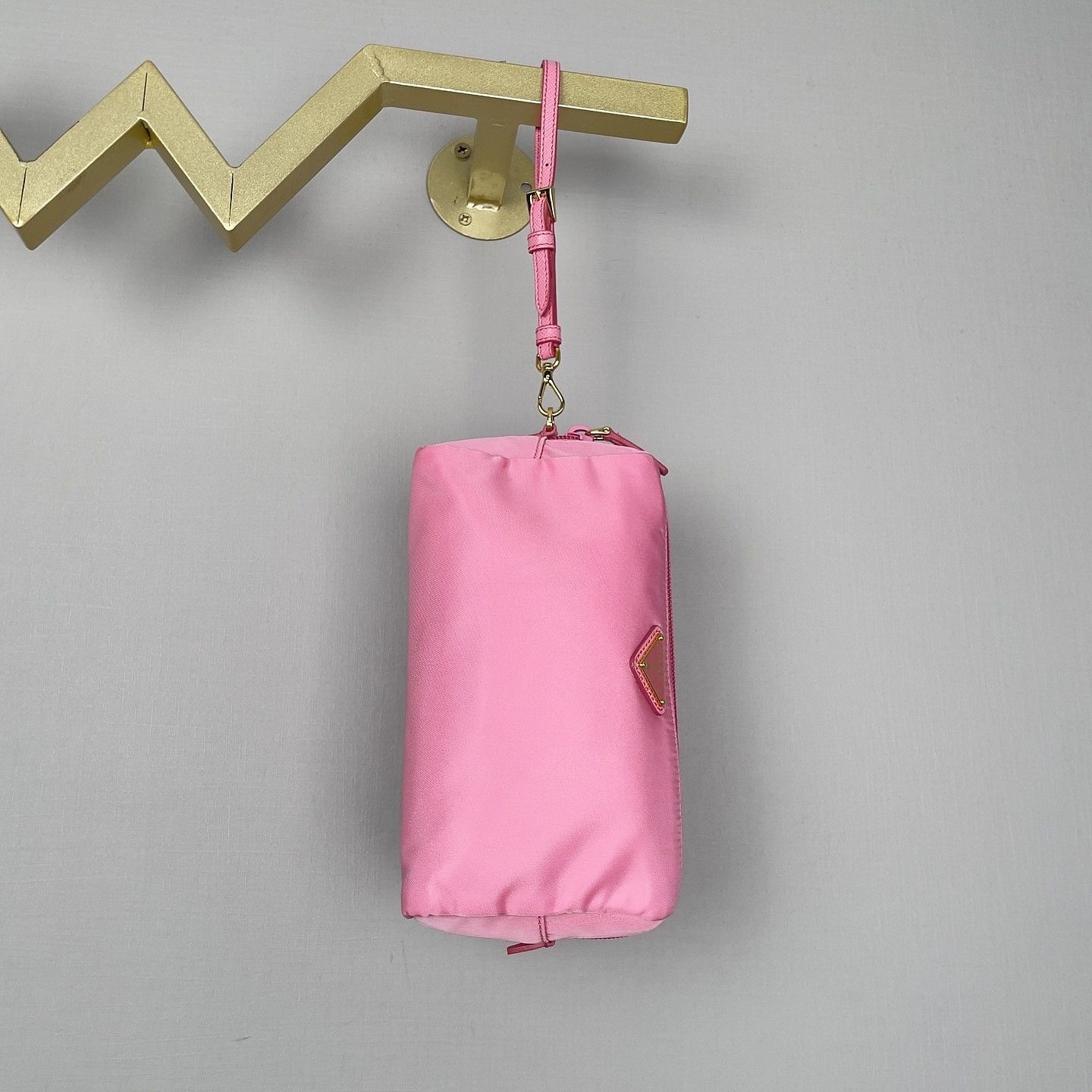 Prada Prada Pink Re-Nylon Pouch One Size Size ONE SIZE - 6 Thumbnail