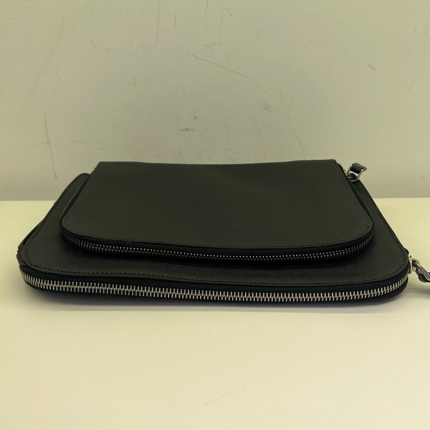 Prada Prada Saffiano Leather Clutch Size ONE SIZE Size ONE SIZE - 9 Thumbnail
