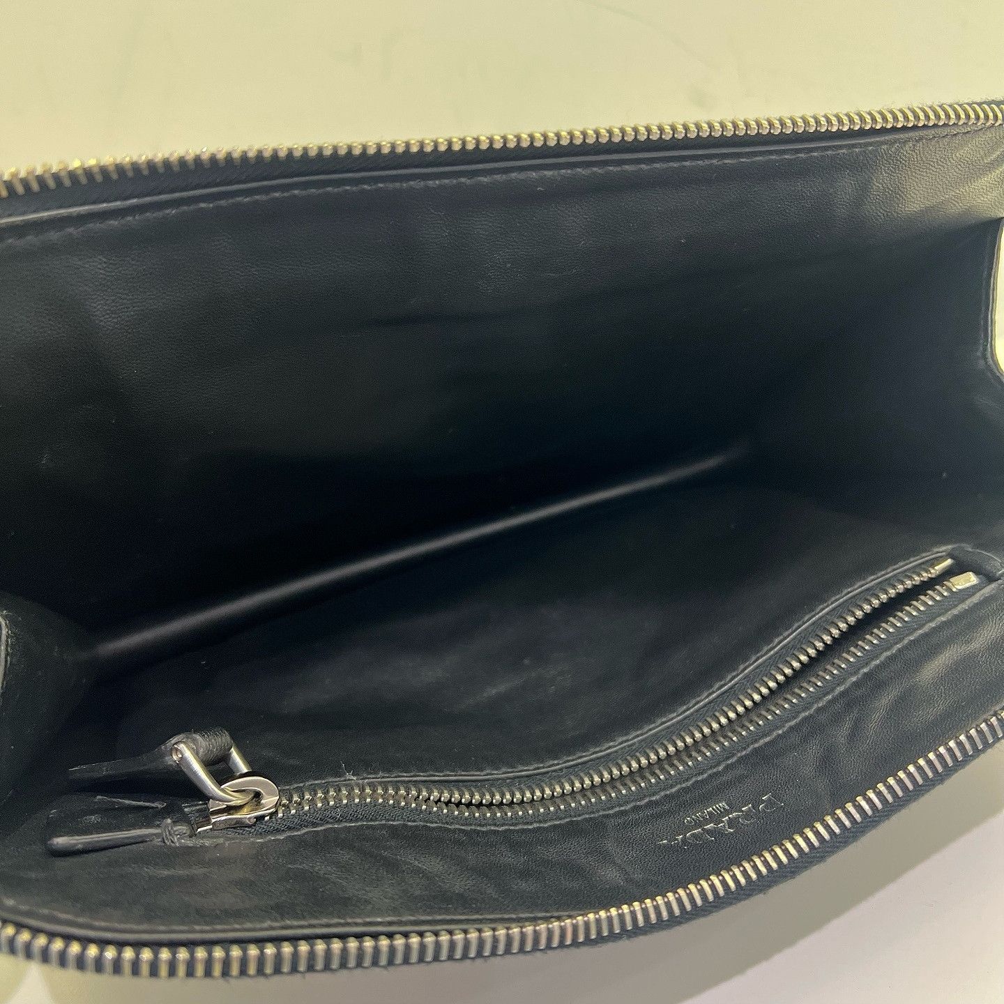Prada Prada Saffiano Leather Clutch Size ONE SIZE Size ONE SIZE - 5 Thumbnail