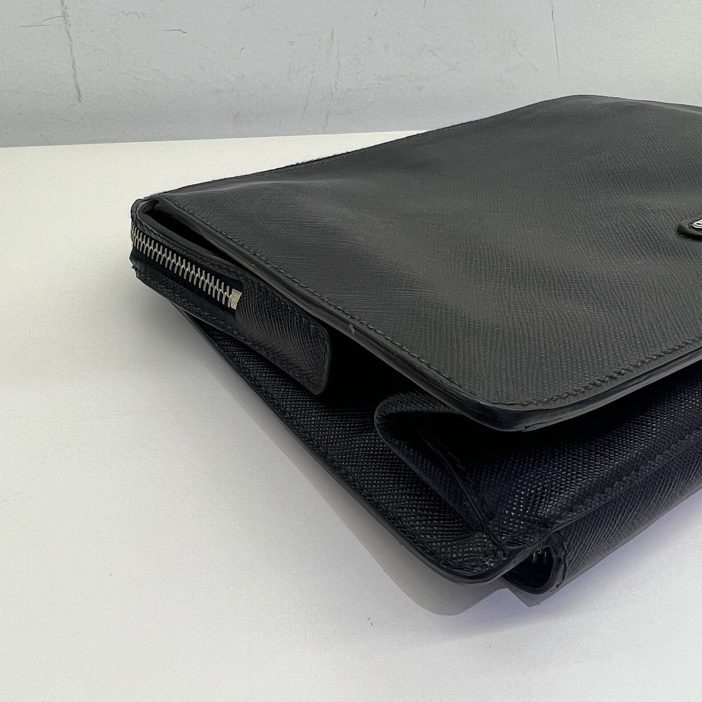 Prada Prada Saffiano Leather Clutch Size ONE SIZE Size ONE SIZE - 7 Thumbnail