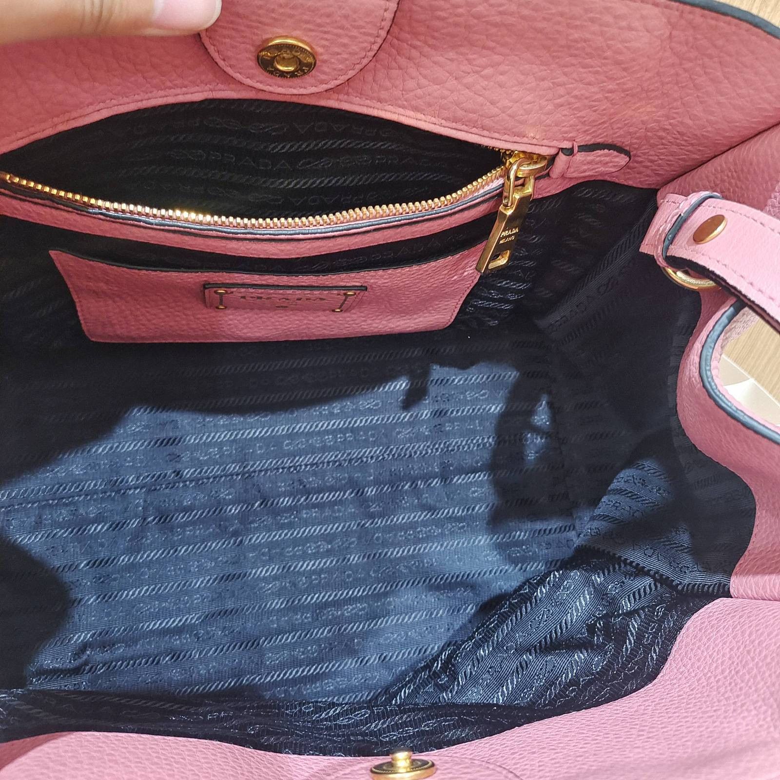 Prada Prada Pink Pebbled Leather Handle Bag Size ONE SIZE - 6 Thumbnail